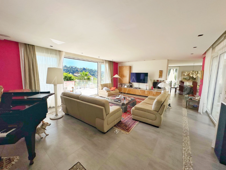 Villa for sale in Los Arqueros