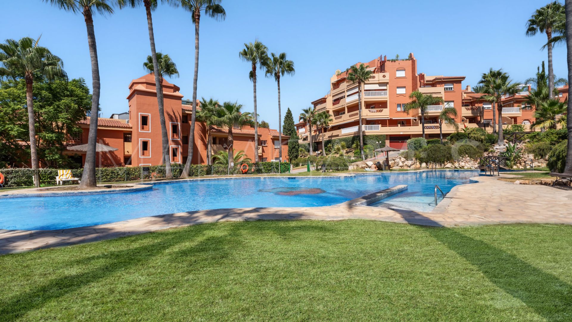 Marbella, apartamento for sale with 3 bedrooms