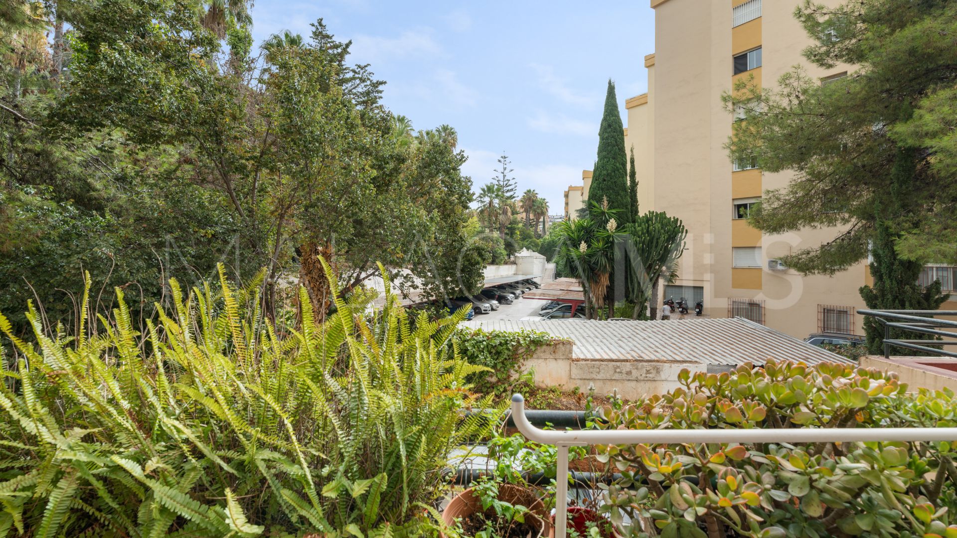 Lägenhet for sale in Marbella City
