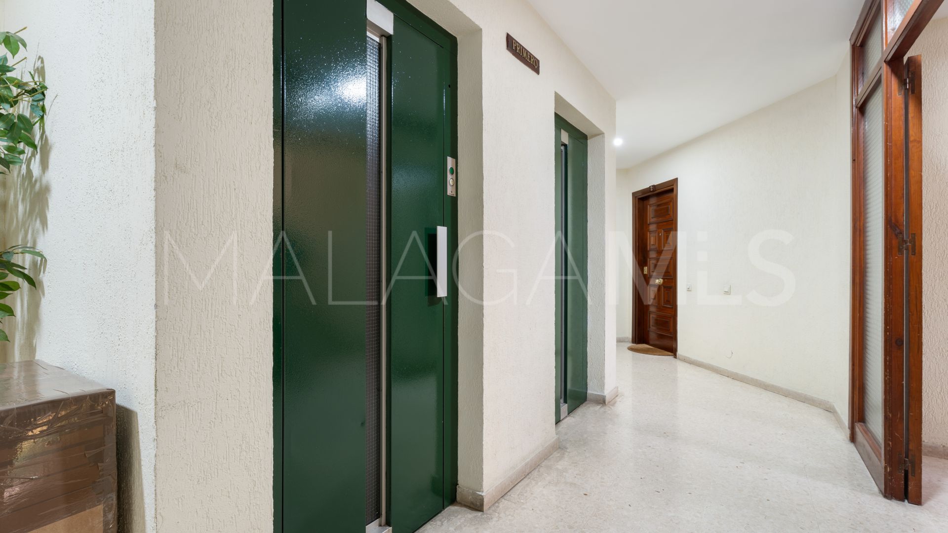 Lägenhet for sale in Marbella City