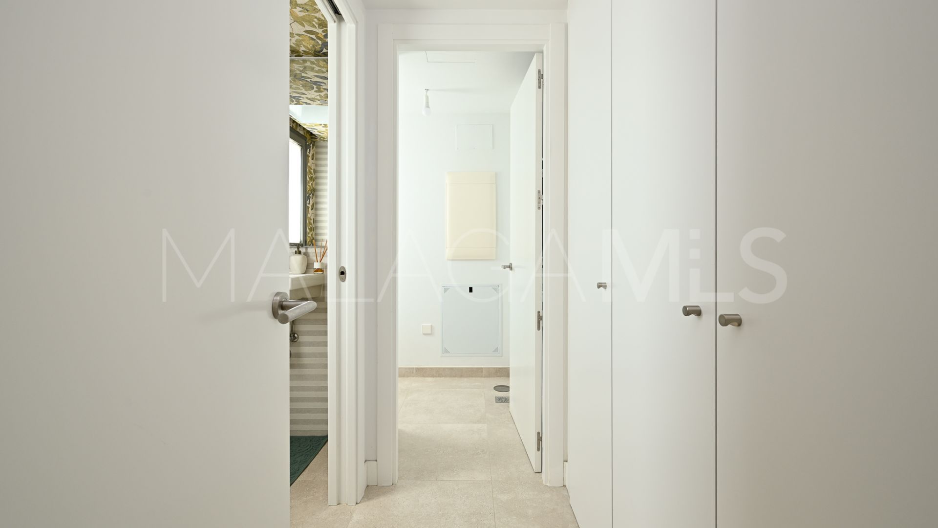 For sale town house in El Chaparral with 3 bedrooms