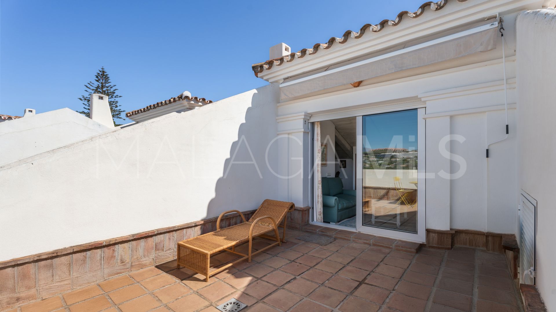 Zweistöckiges penthouse for sale in Nueva Andalucia