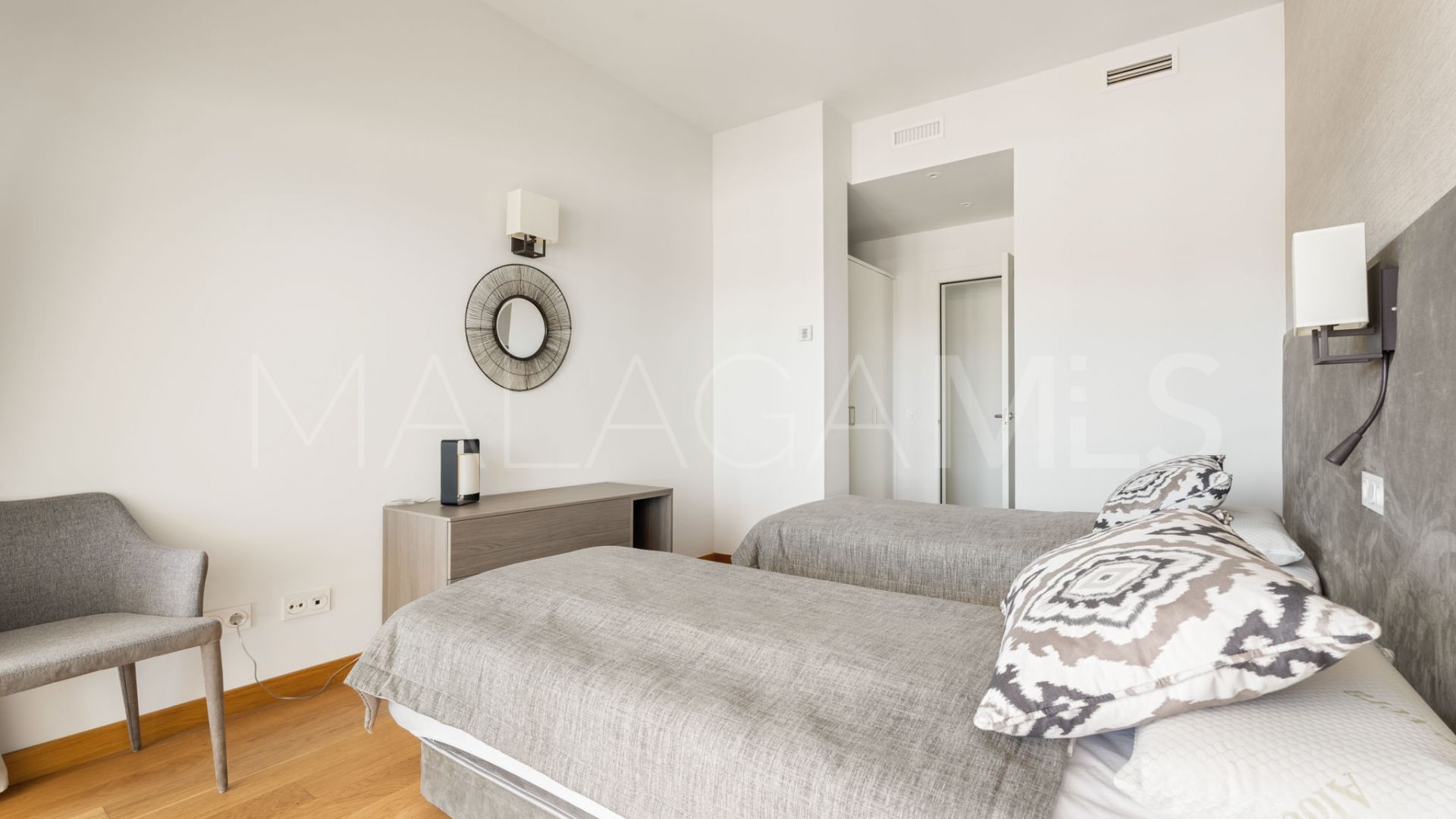 Buy Reserva del Higuerón penthouse with 3 bedrooms