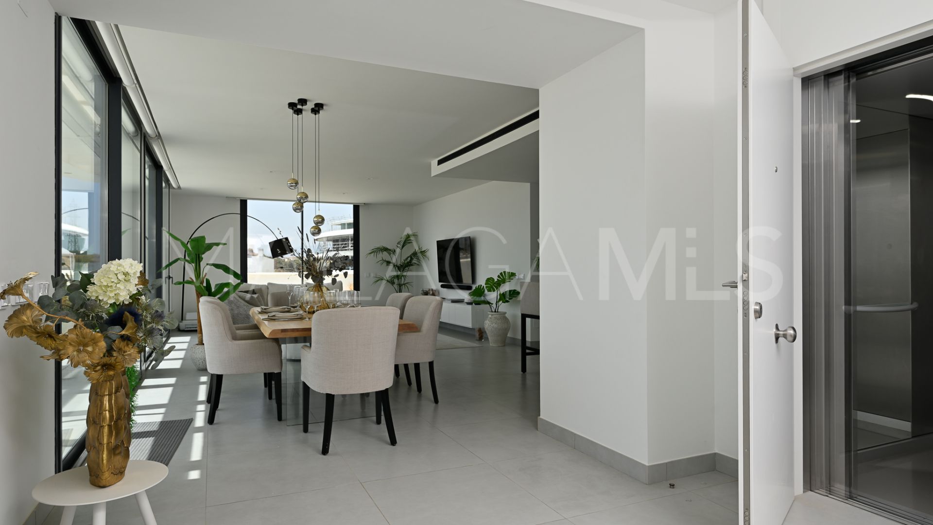 Appartement terrasse for sale in El Higueron