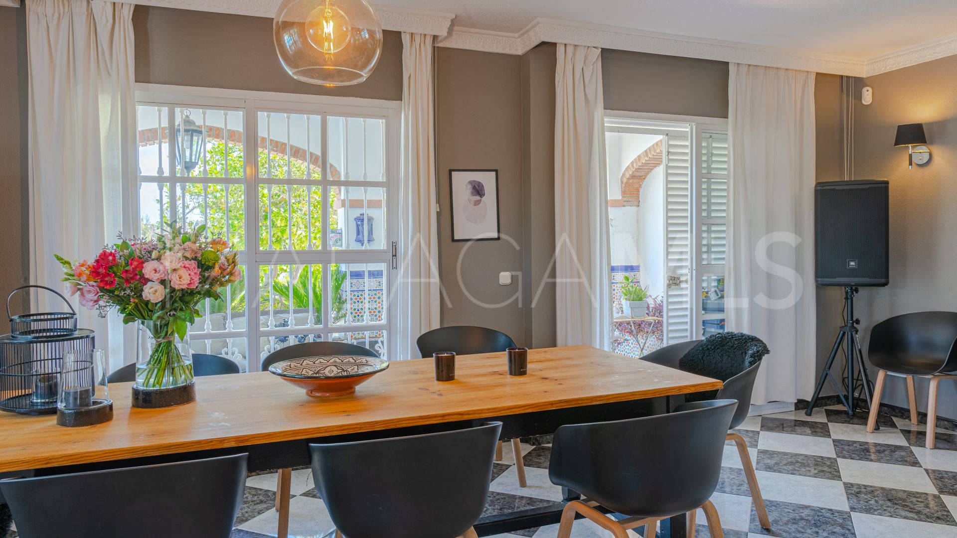 Villa for sale in Alhaurin de la Torre