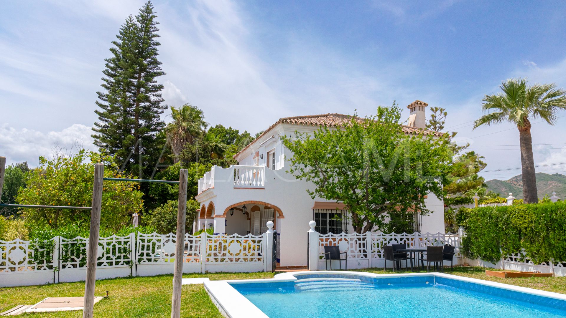 Villa for sale in Alhaurin de la Torre