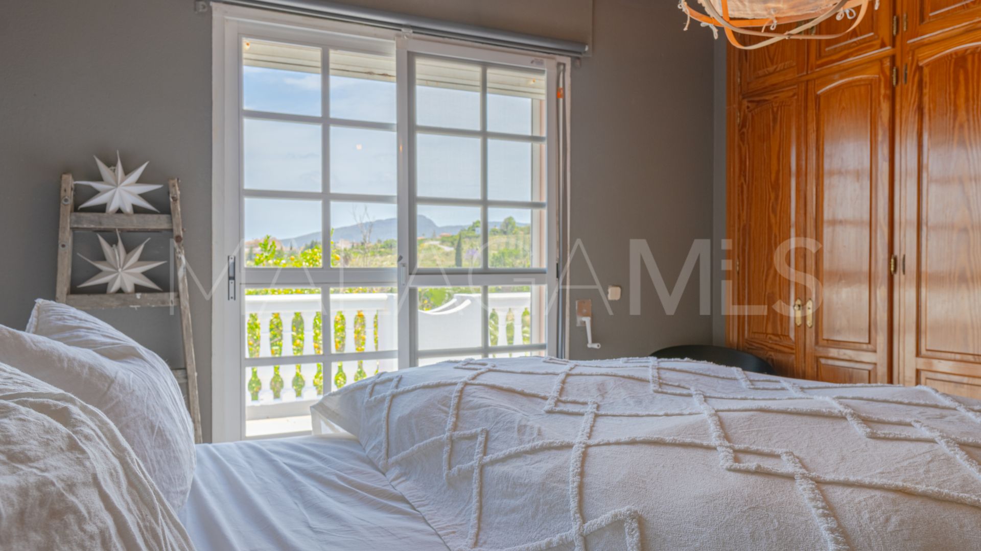 Villa for sale in Alhaurin de la Torre