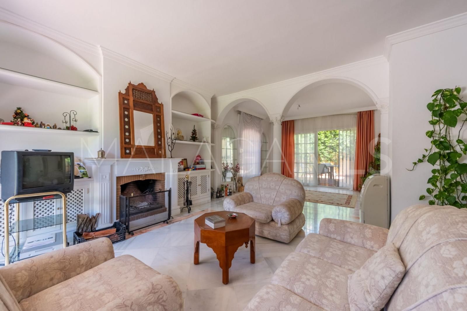 Villa for sale de 8 bedrooms in Marbella Ciudad