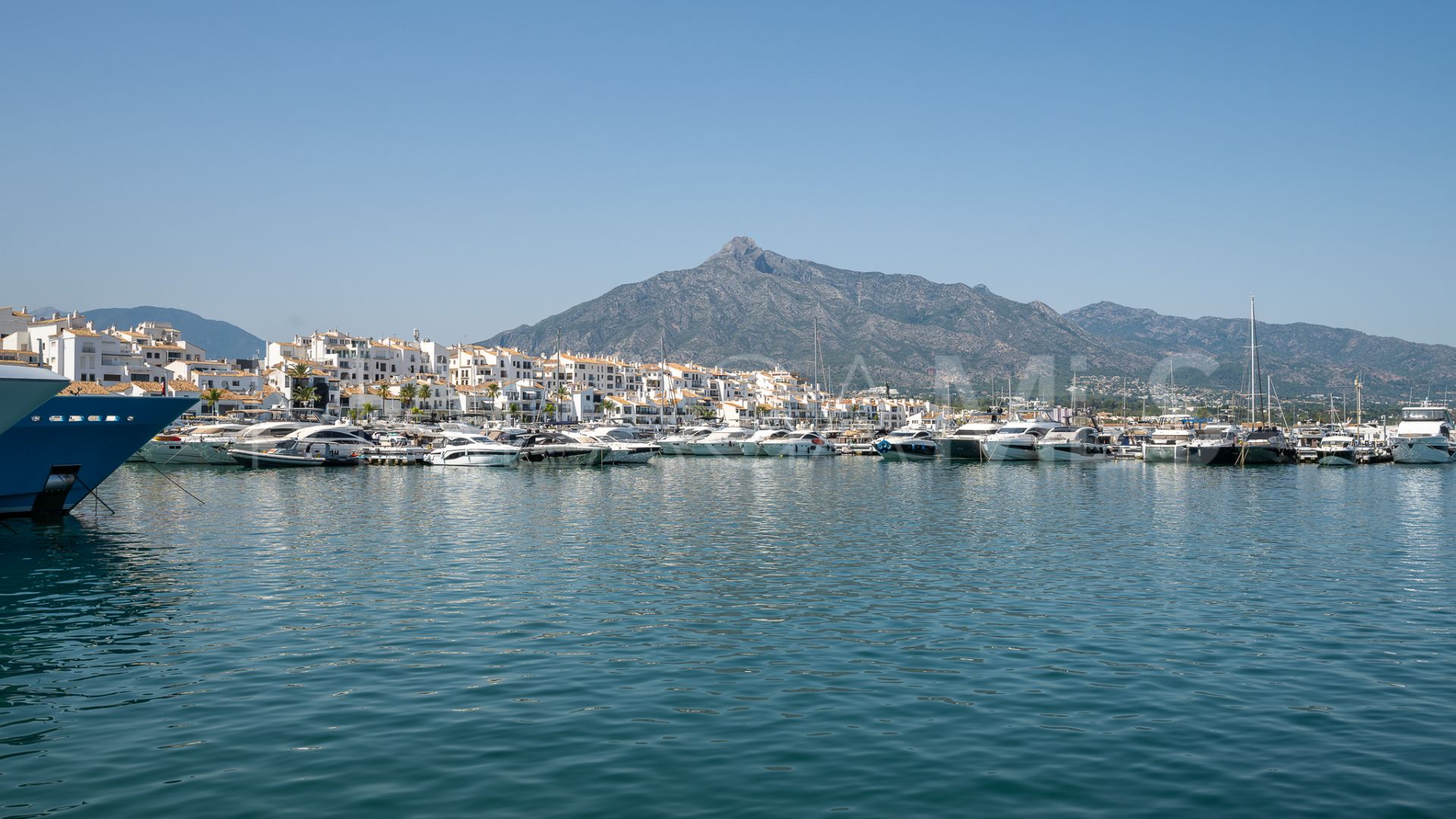 Appartement terrasse for sale in Marbella - Puerto Banus