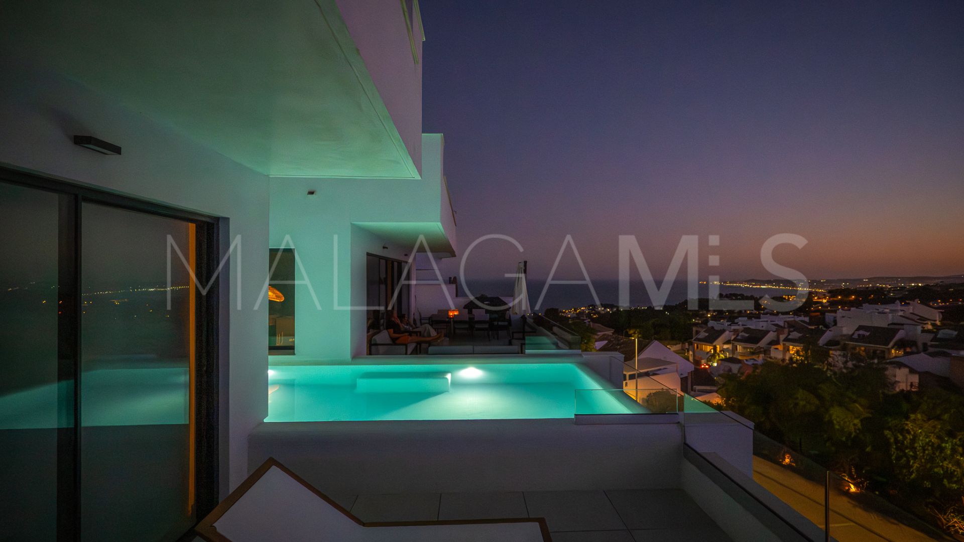 Einfamilienhaushälfte for sale in Benalmadena Costa