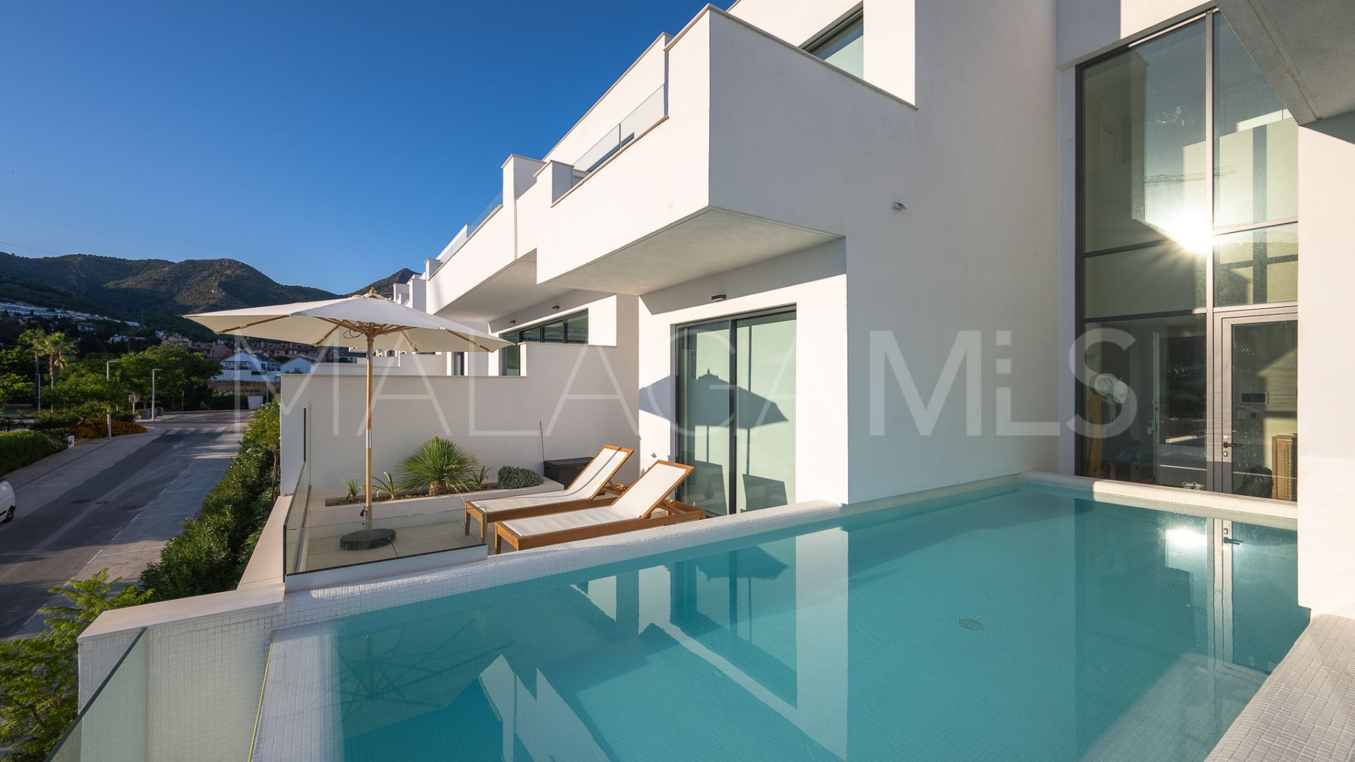 Einfamilienhaushälfte for sale in Benalmadena Costa