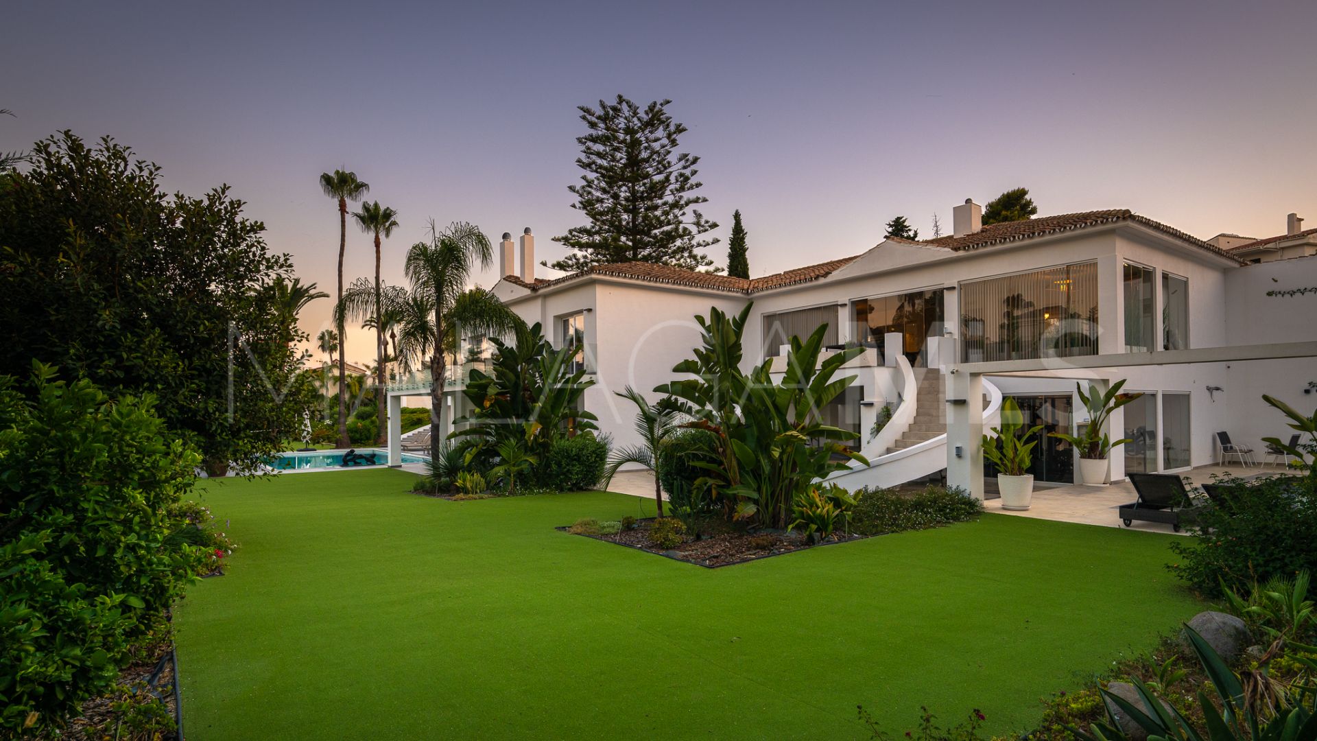 Villa for sale in Atalaya