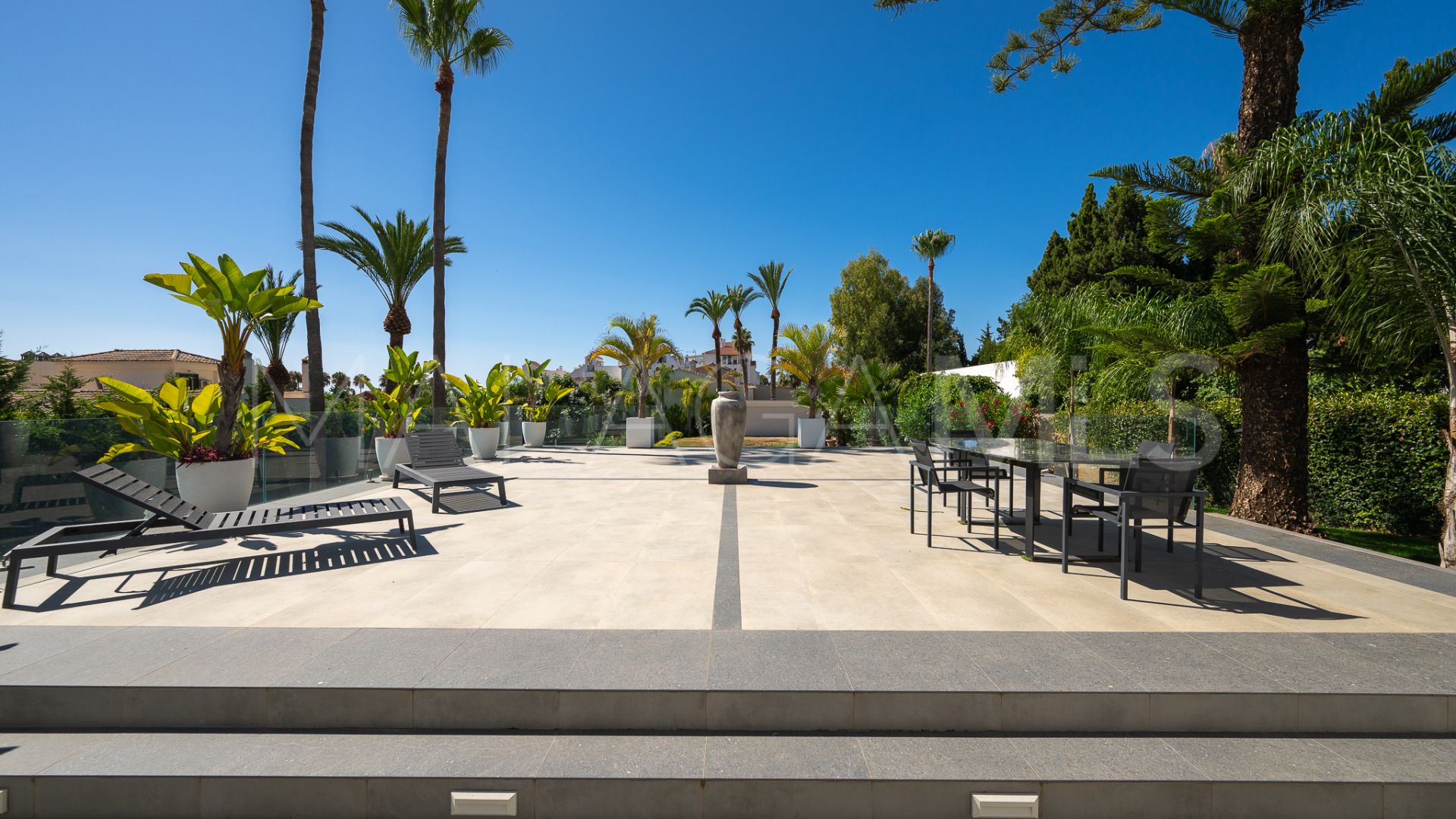Villa for sale in Atalaya