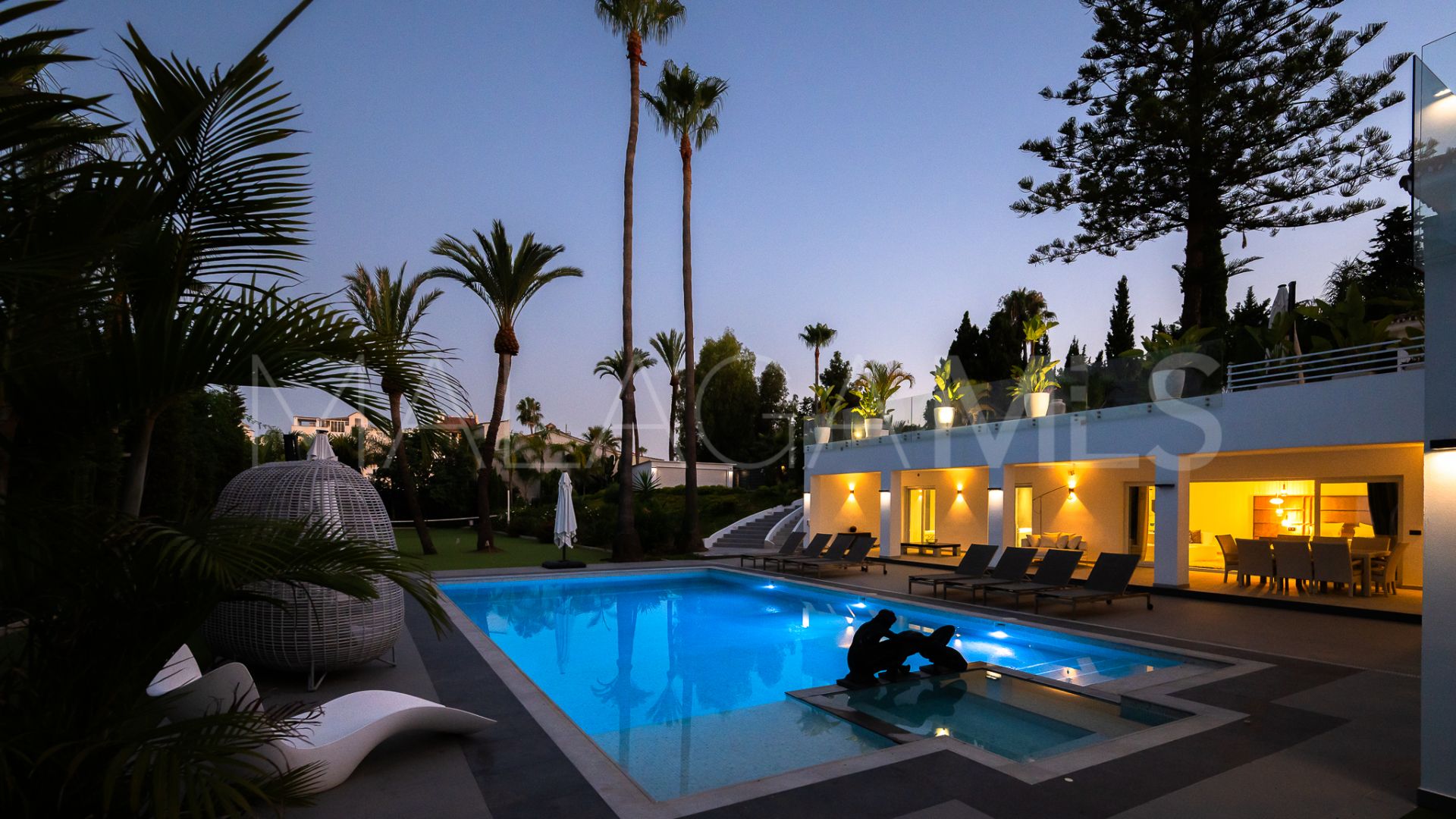 Villa for sale in Atalaya
