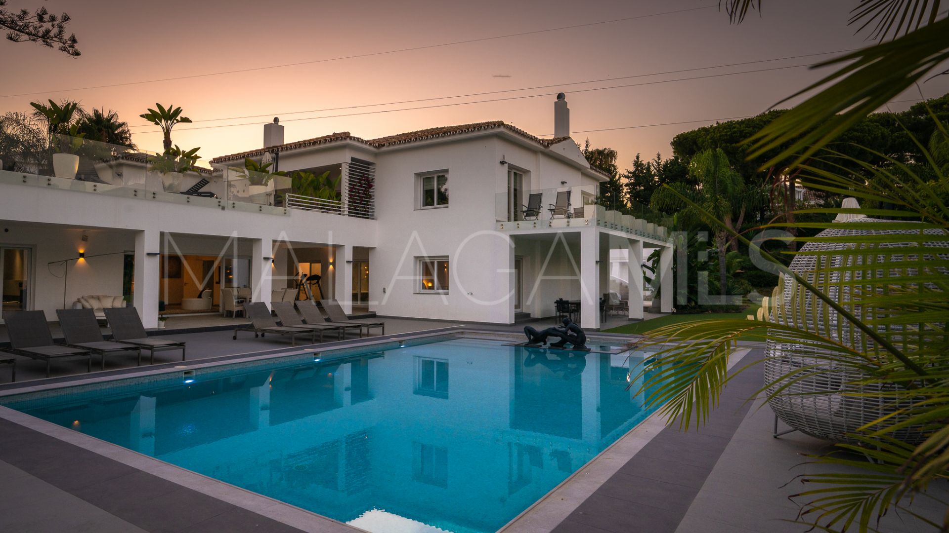 Villa for sale in Atalaya
