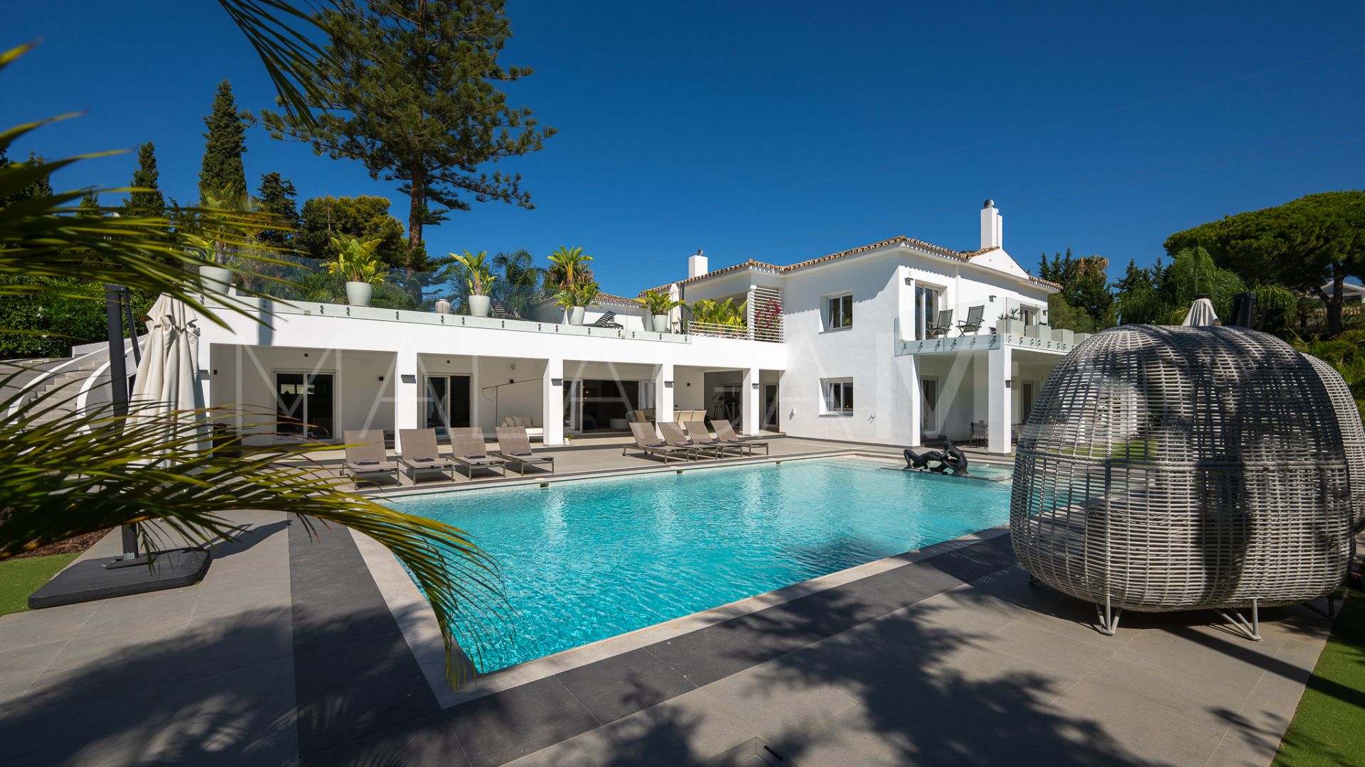 Villa for sale in Atalaya