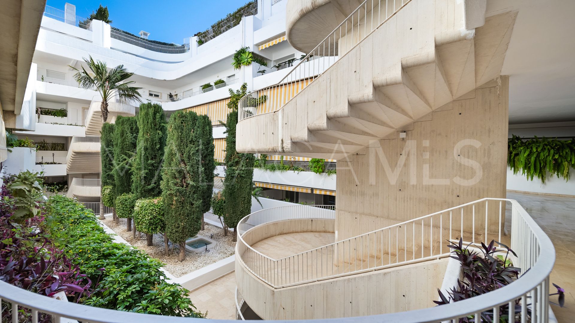 3 bedrooms apartment in Las Lomas del Marbella Club for sale