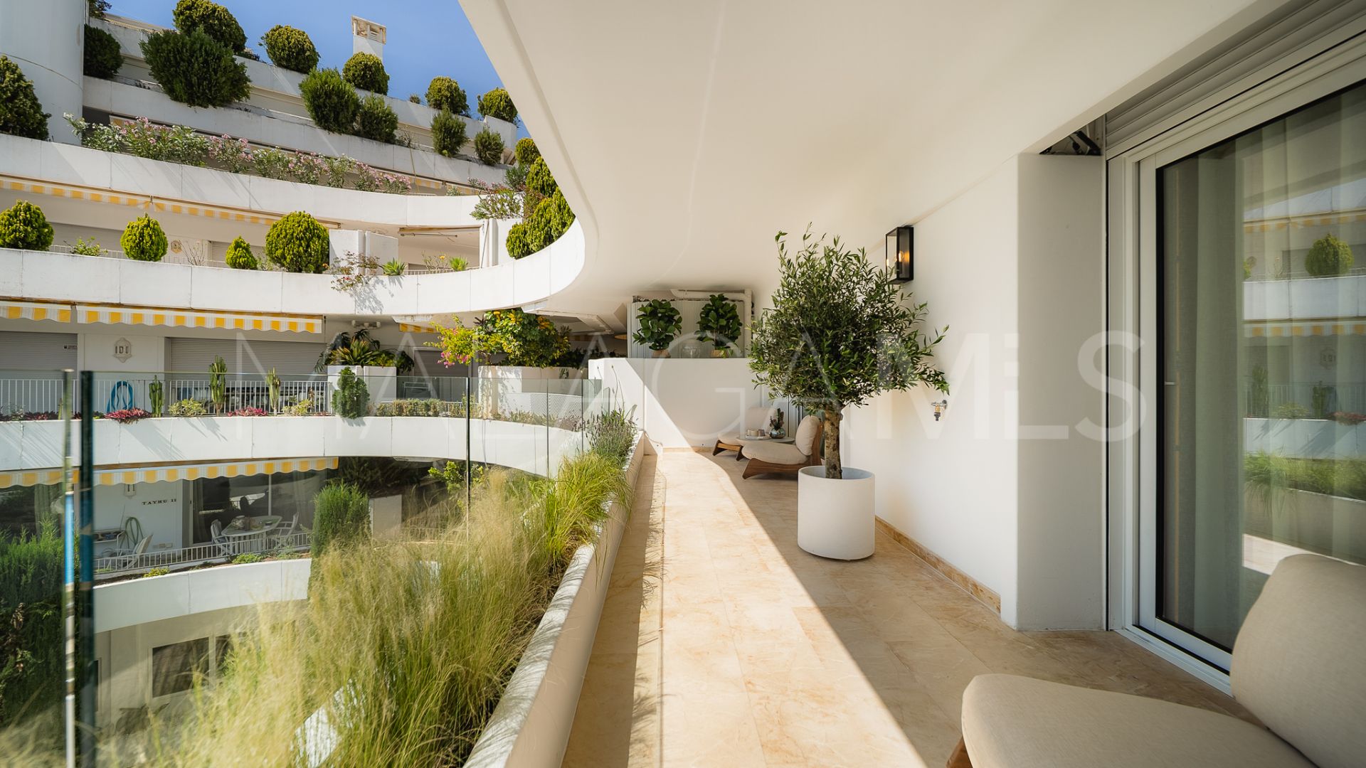 3 bedrooms apartment in Las Lomas del Marbella Club for sale