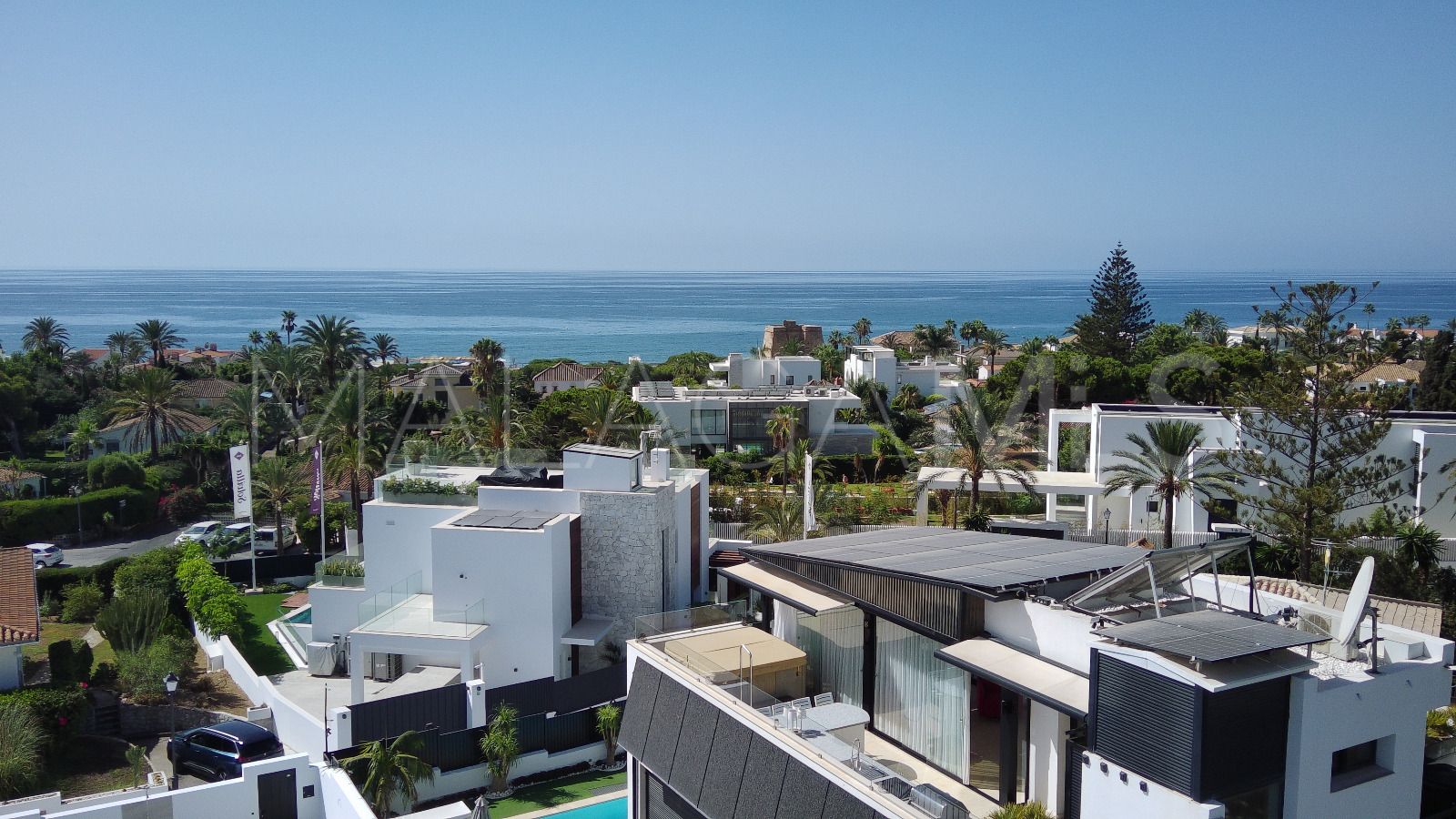 5 bedrooms villa for sale in Marbesa
