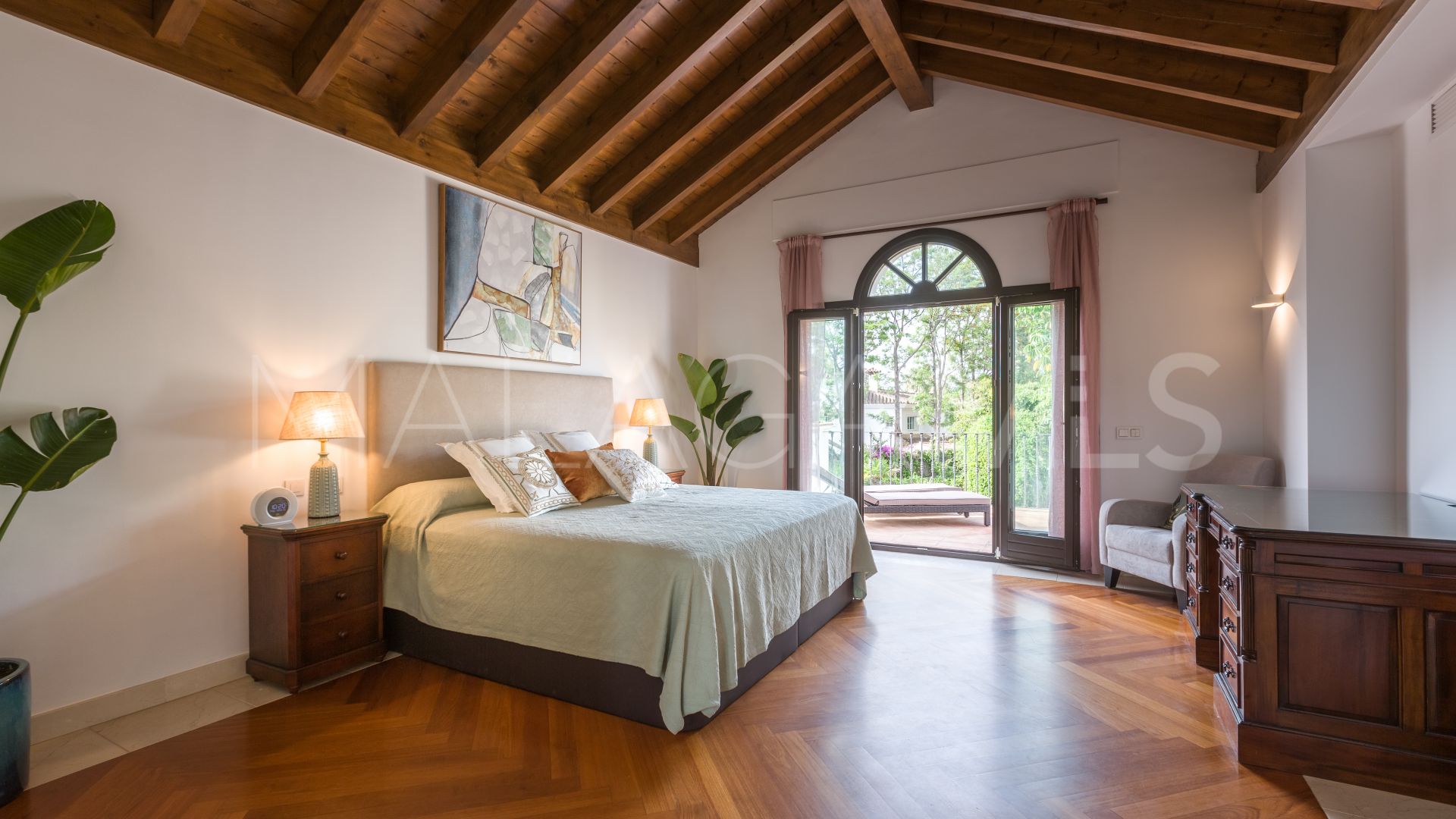 Villa for sale in Casasola with 6 bedrooms