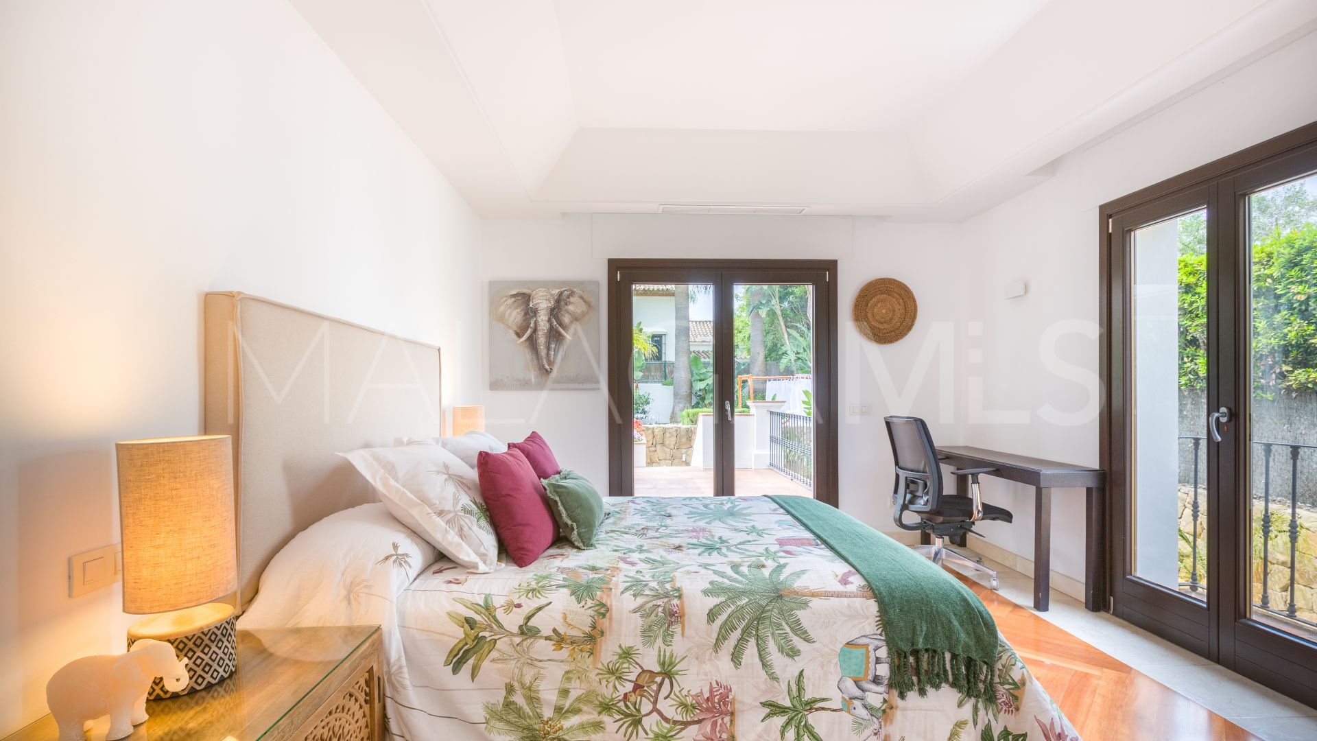 Villa for sale in Casasola with 6 bedrooms