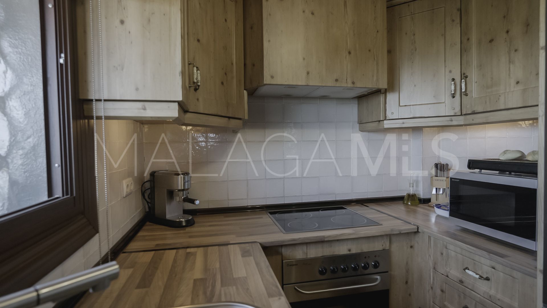 For sale 3 bedrooms country house in Riogordo