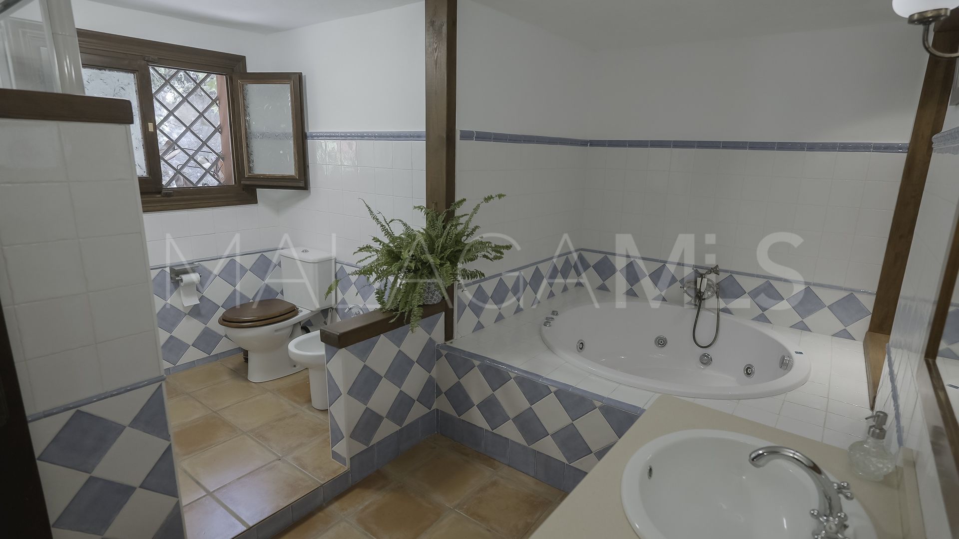 For sale 3 bedrooms country house in Riogordo