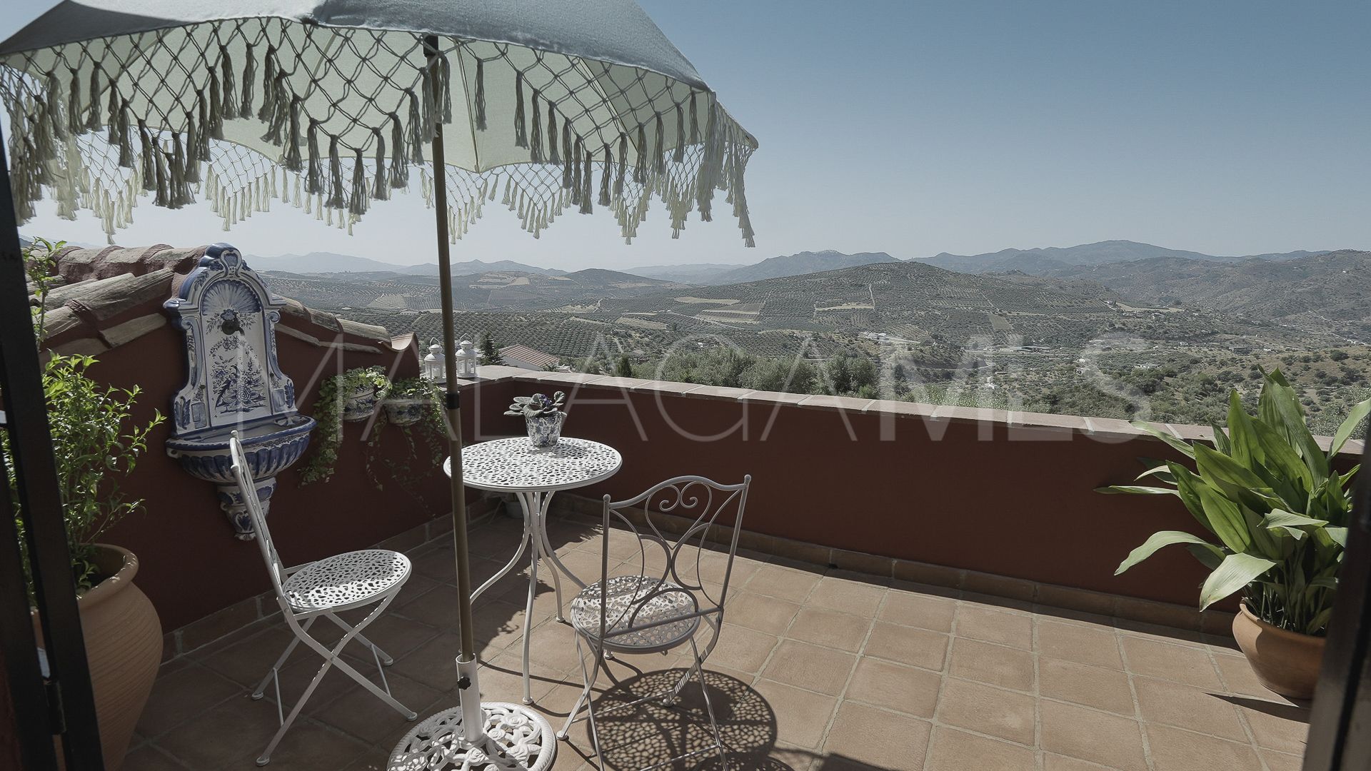 For sale 3 bedrooms country house in Riogordo
