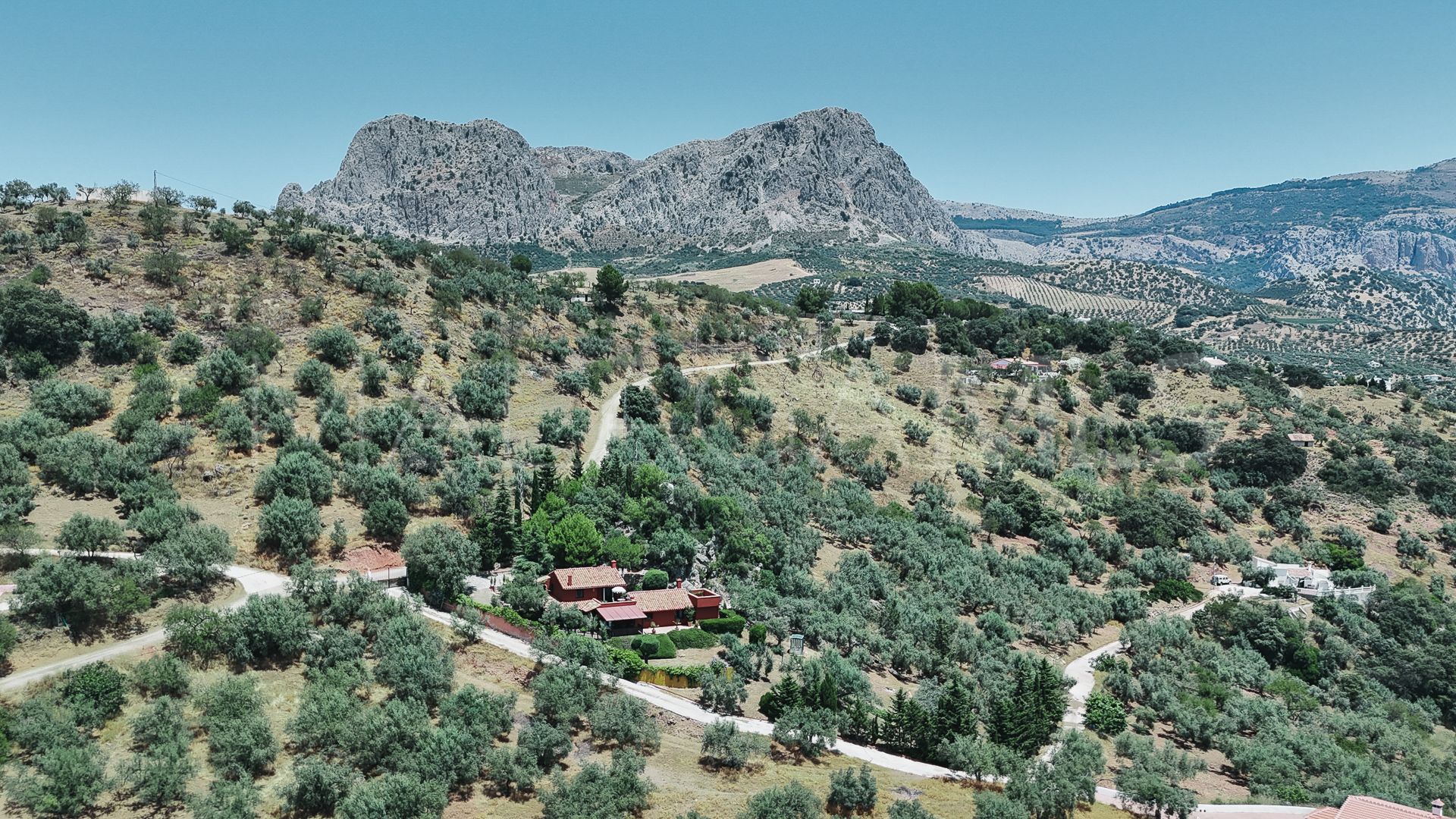 For sale 3 bedrooms country house in Riogordo