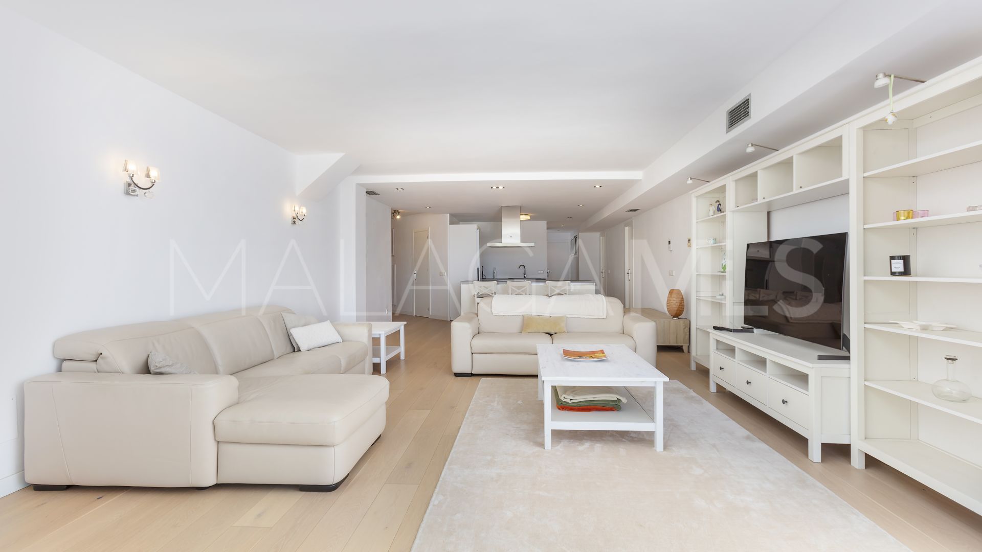 Lägenhet for sale in Marbella - Puerto Banus