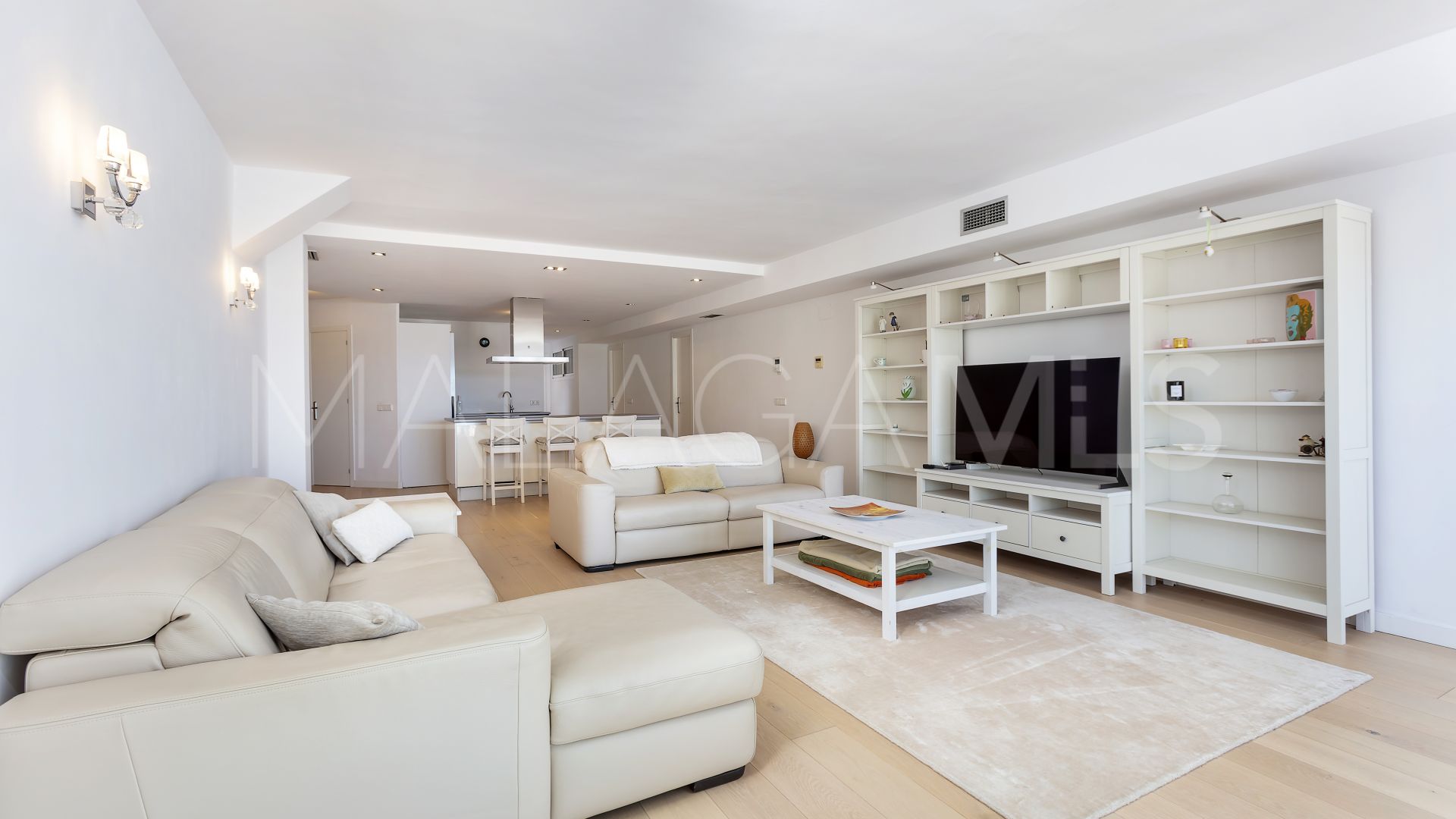 Lägenhet for sale in Marbella - Puerto Banus