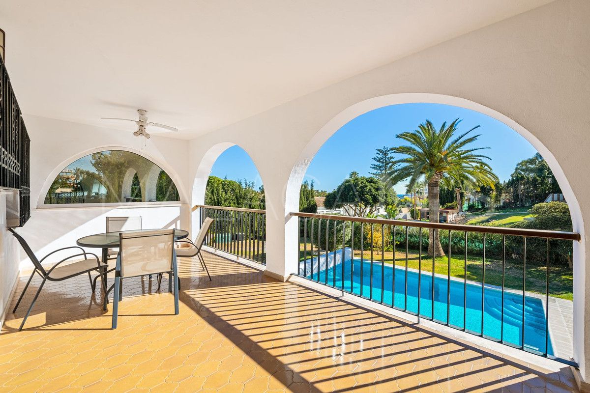 Villa for sale in Atalaya