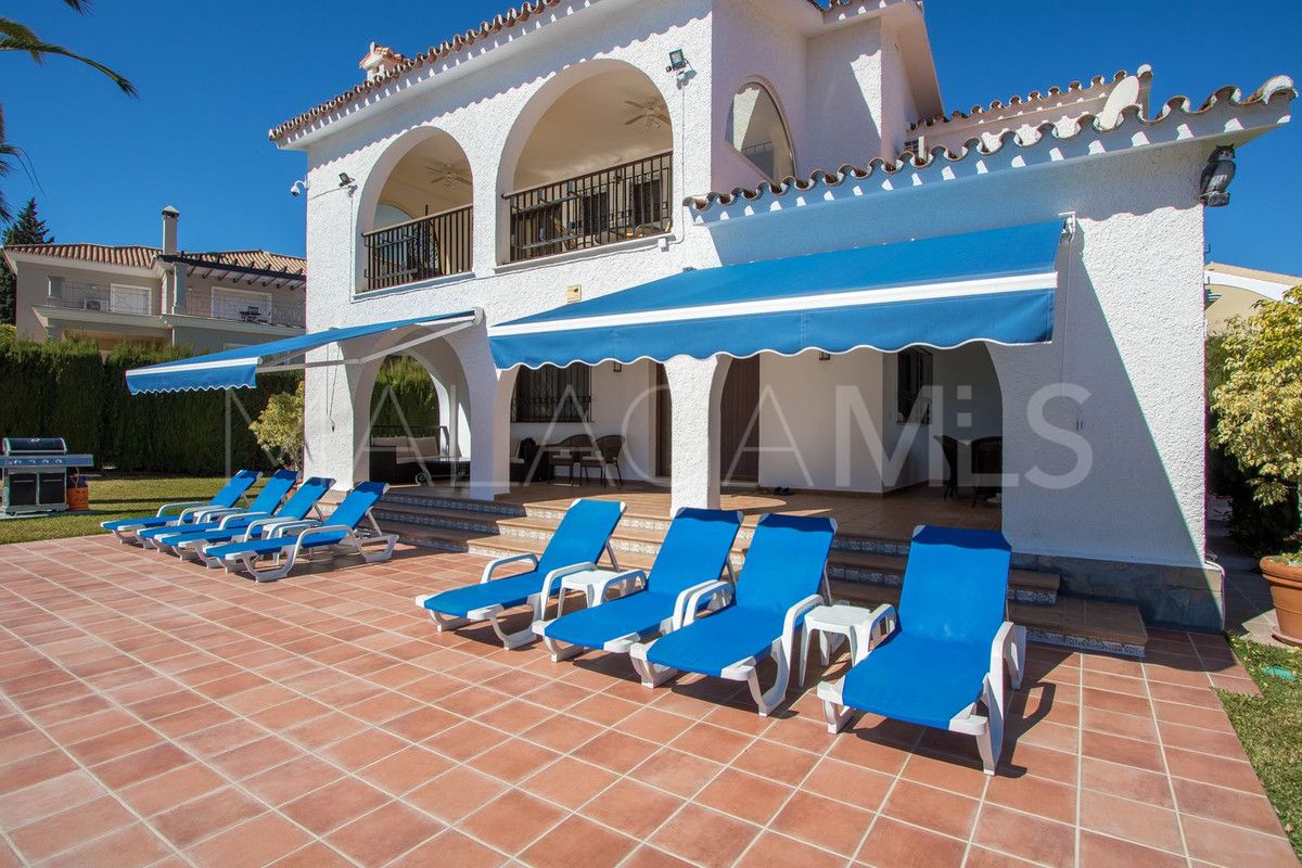 Villa for sale in Atalaya