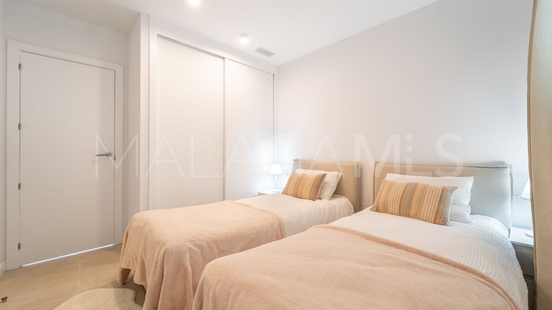 Apartamento for sale in El Higueron with 2 bedrooms