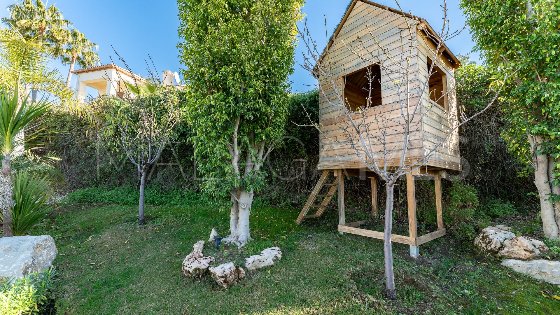 Villa for sale in Los Arqueros