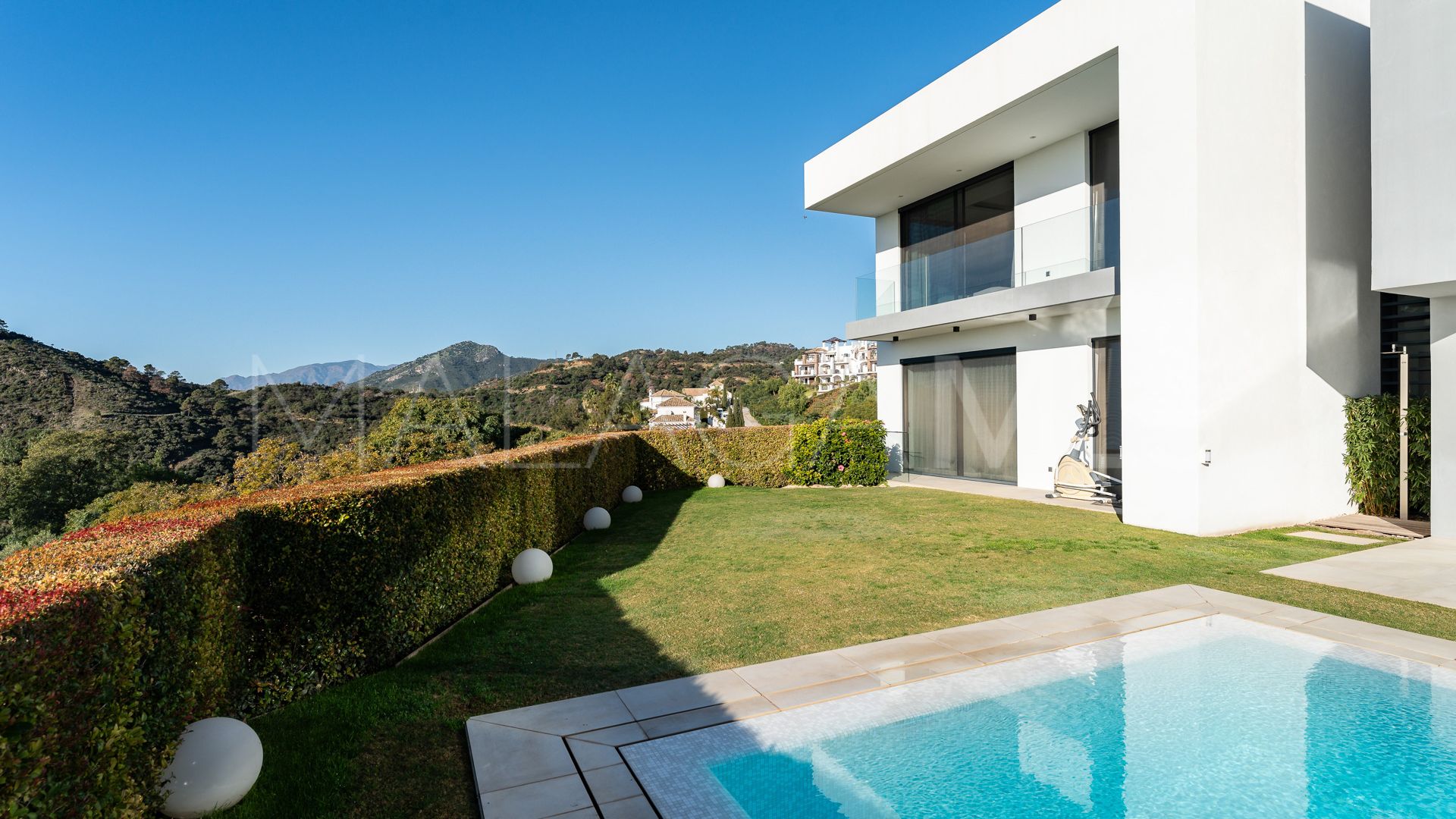 Villa for sale in Los Arqueros
