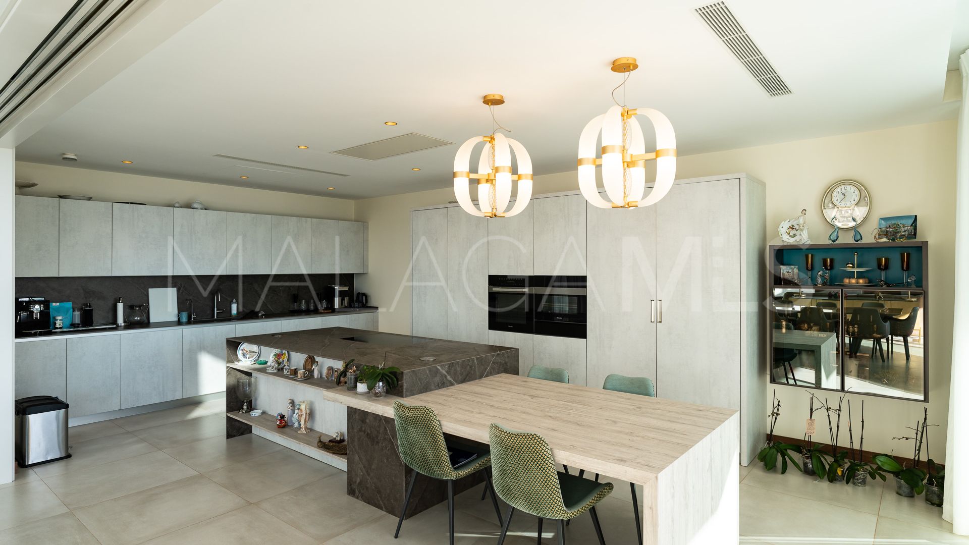 Villa for sale in Los Arqueros