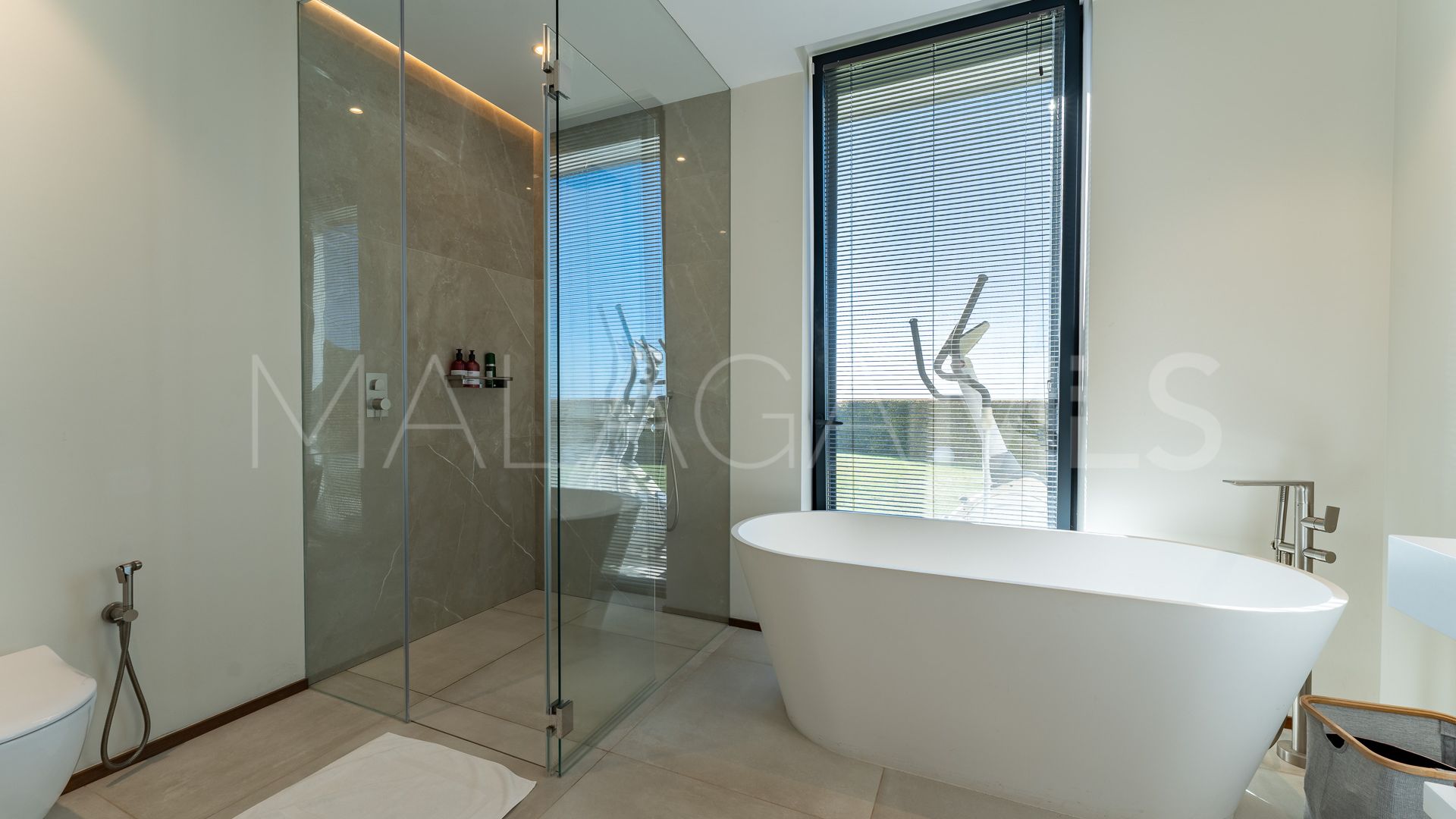 Villa for sale in Los Arqueros