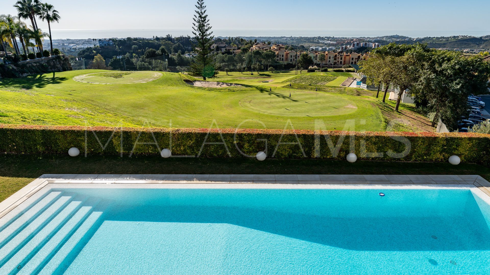 Villa for sale in Los Arqueros