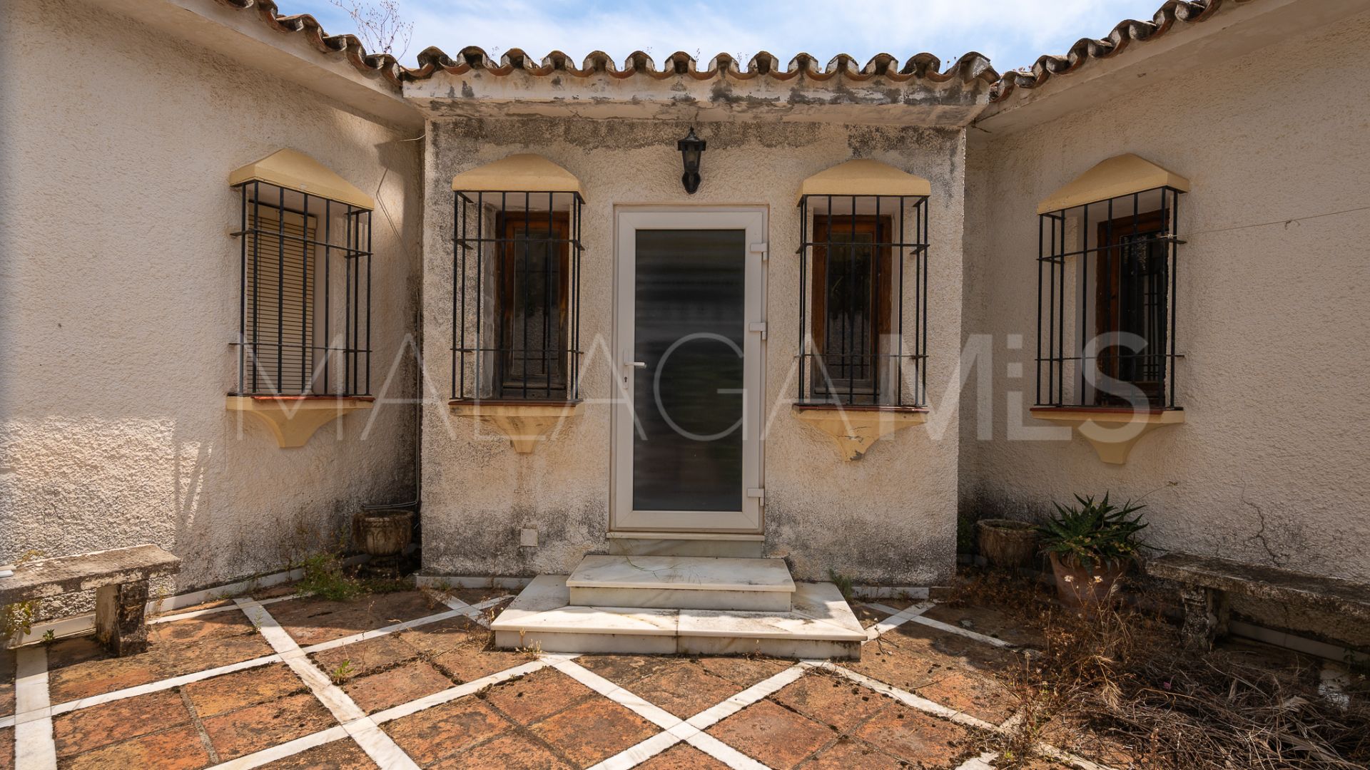 Villa for sale in Don Miguel