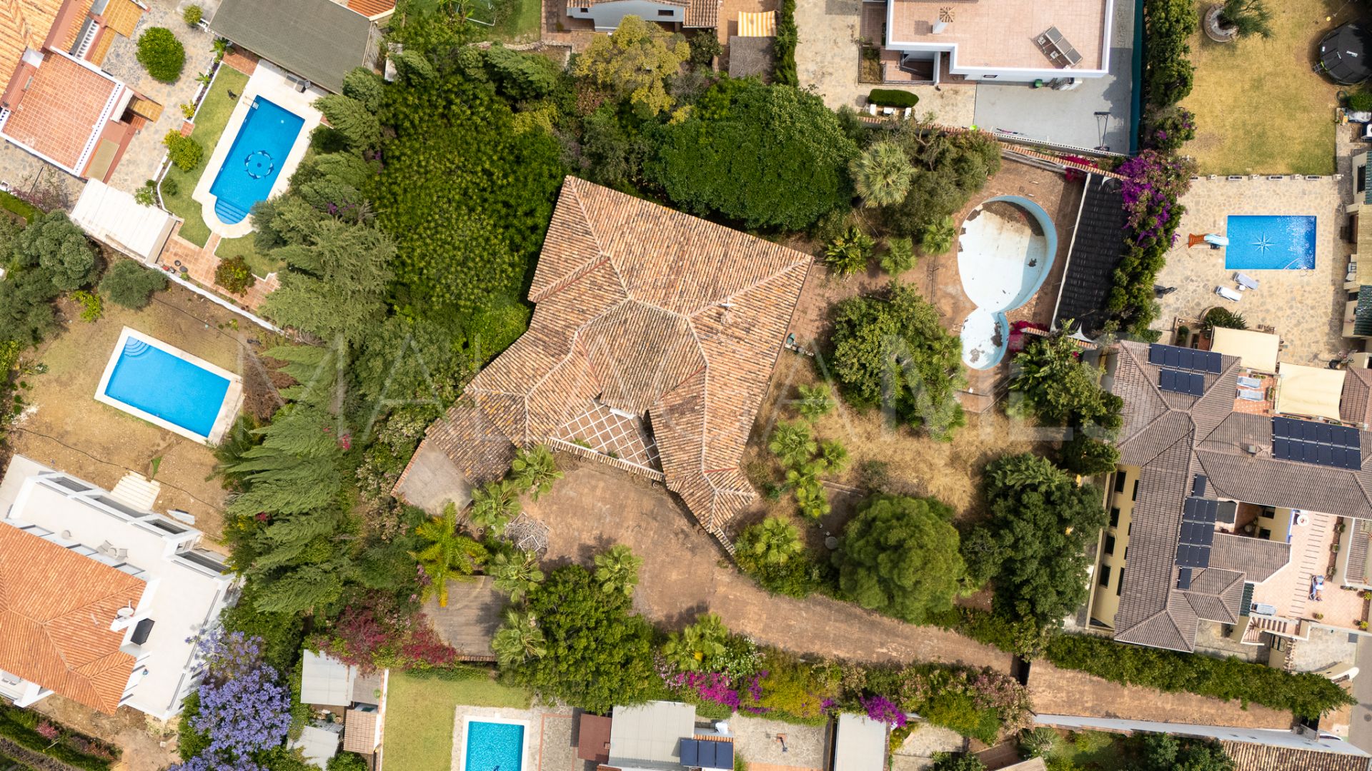 Villa for sale in Don Miguel