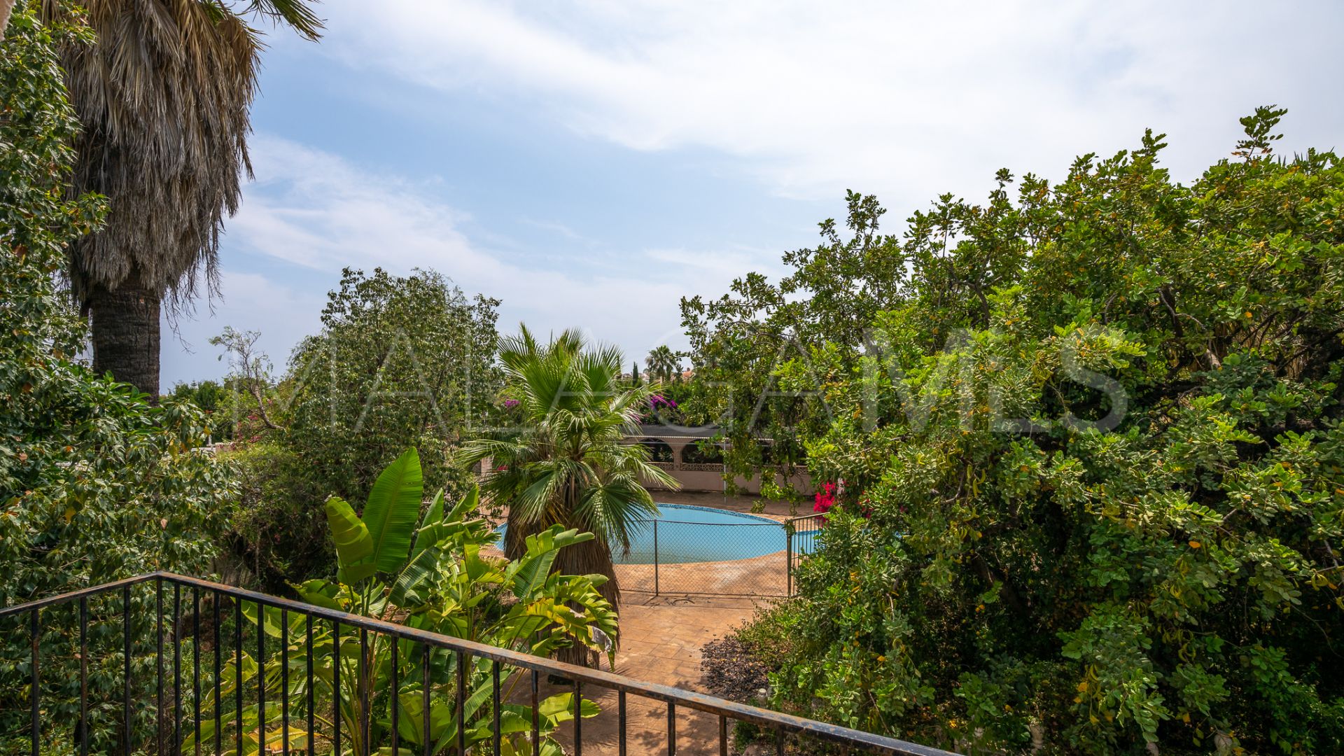 Villa for sale in Don Miguel