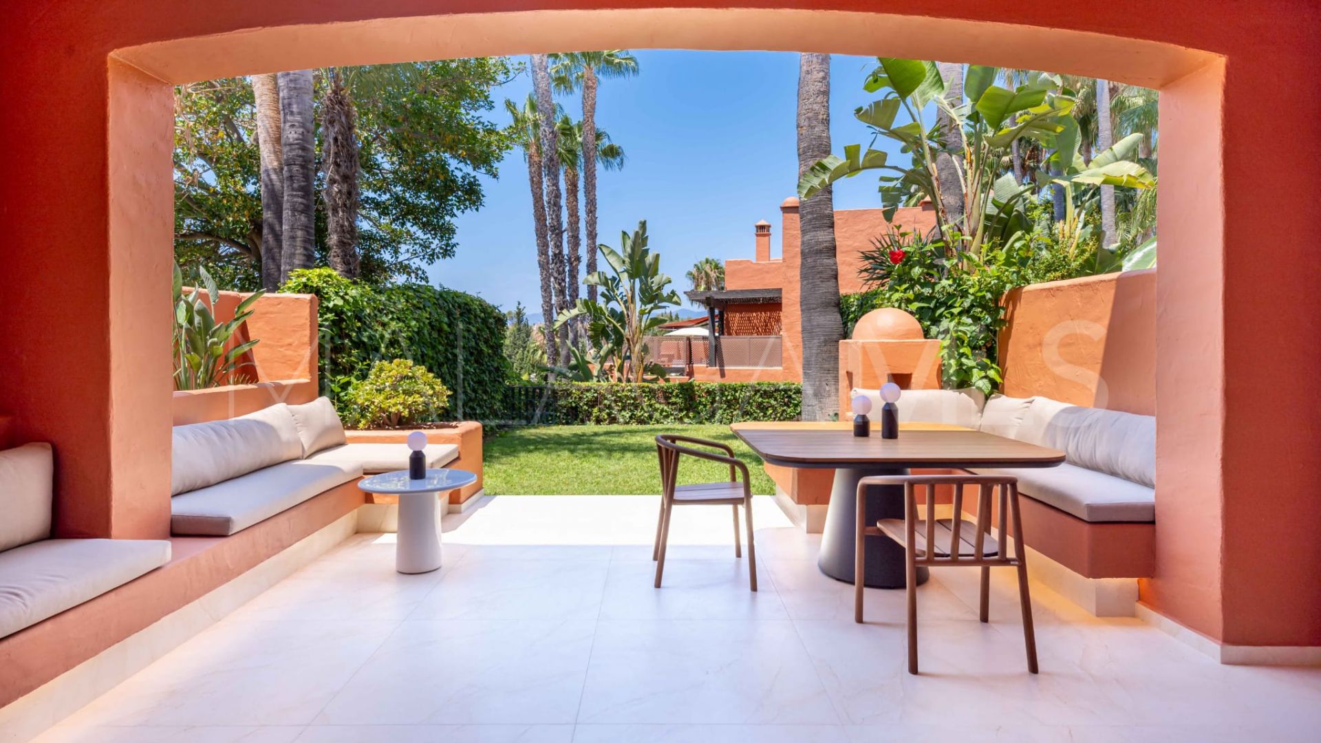 Reihenhaus for sale in Altos de Puente Romano