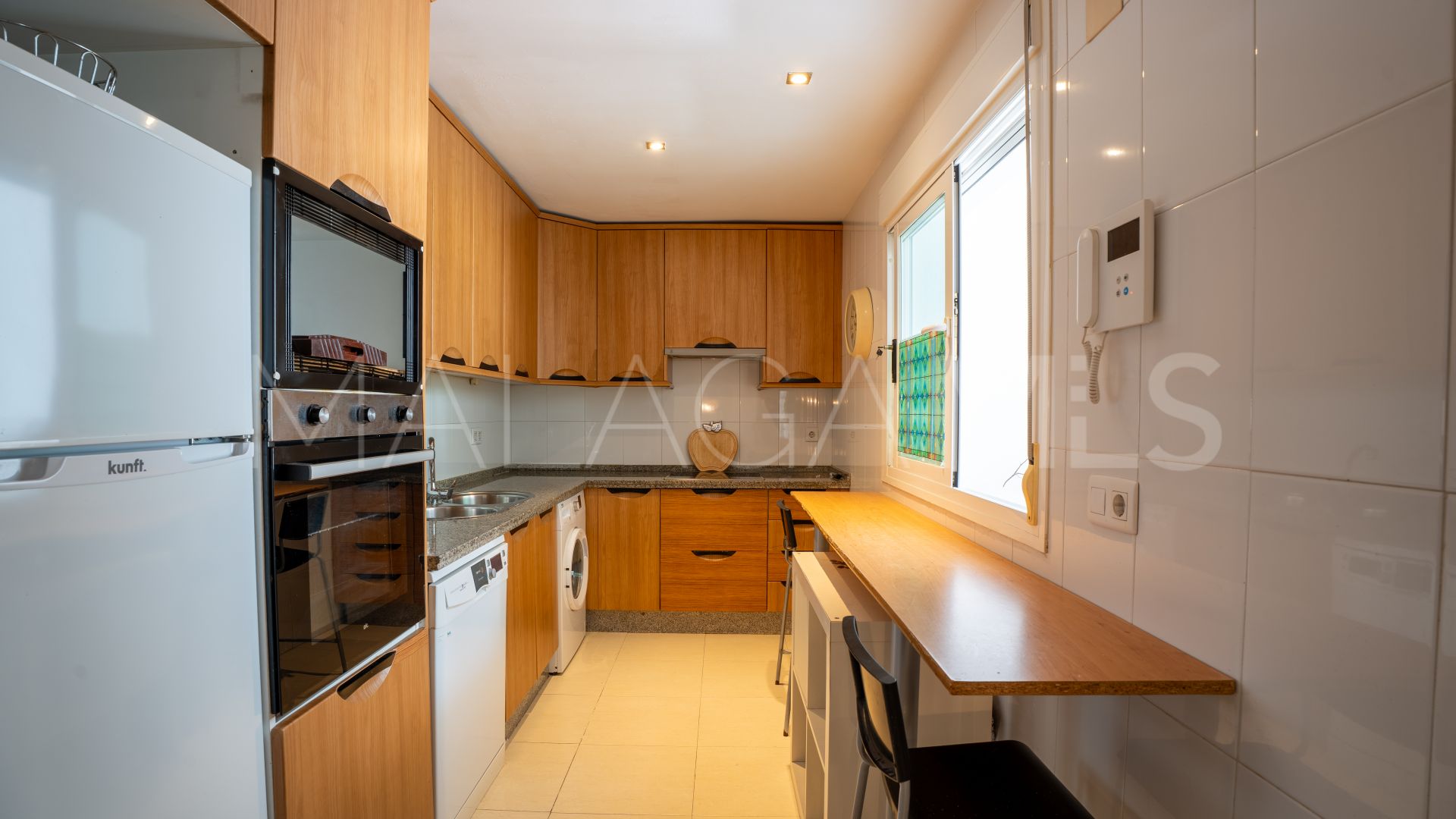 Apartamento for sale with 2 bedrooms in Torrequebrada