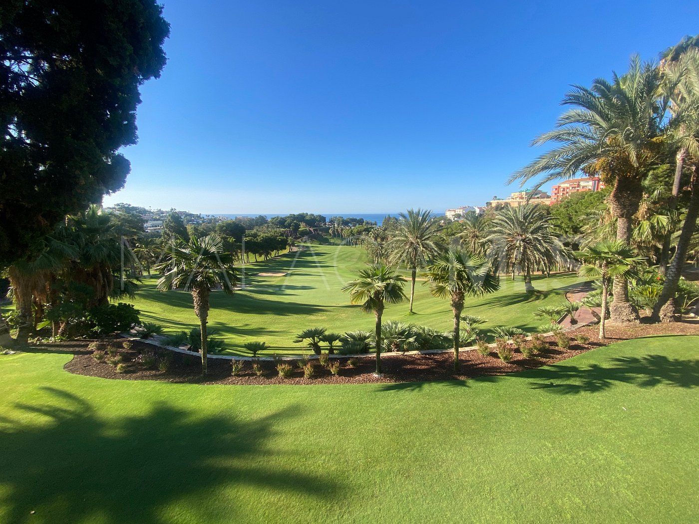 Apartamento for sale with 2 bedrooms in Torrequebrada