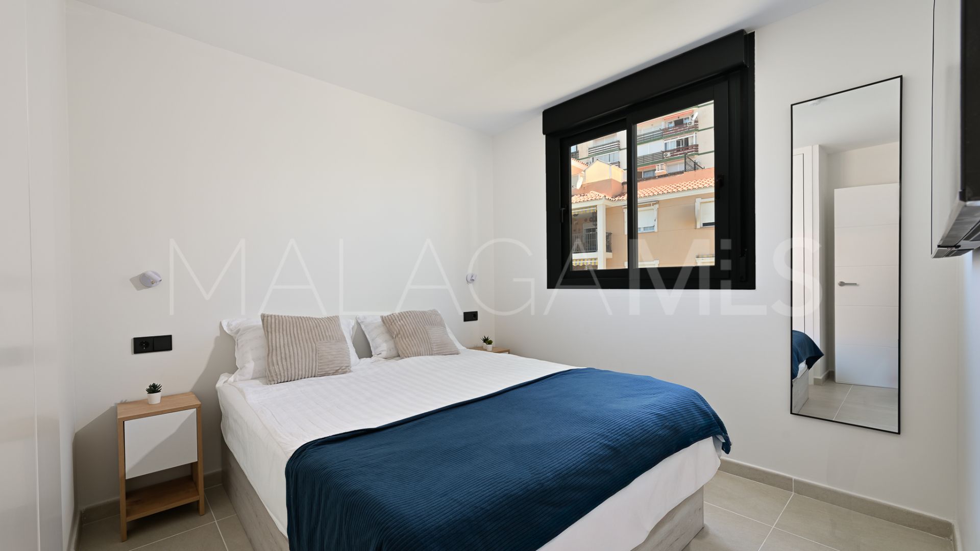 For sale 2 bedrooms apartment in Benalmadena Costa