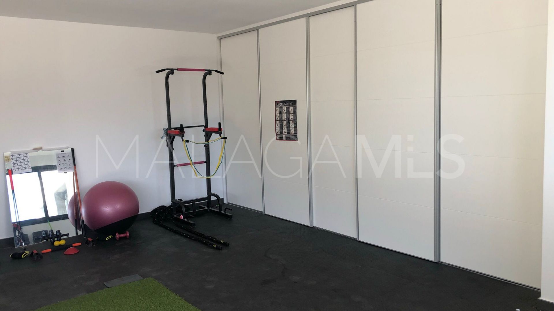 Villa for sale in Mijas Golf