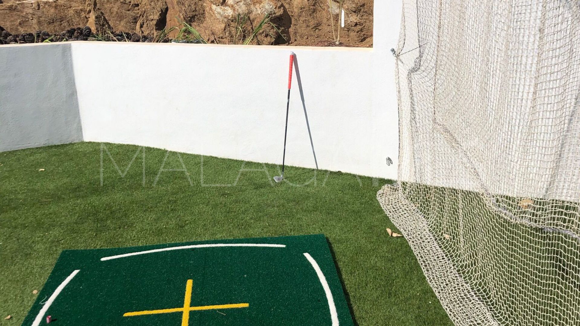 Villa for sale in Mijas Golf