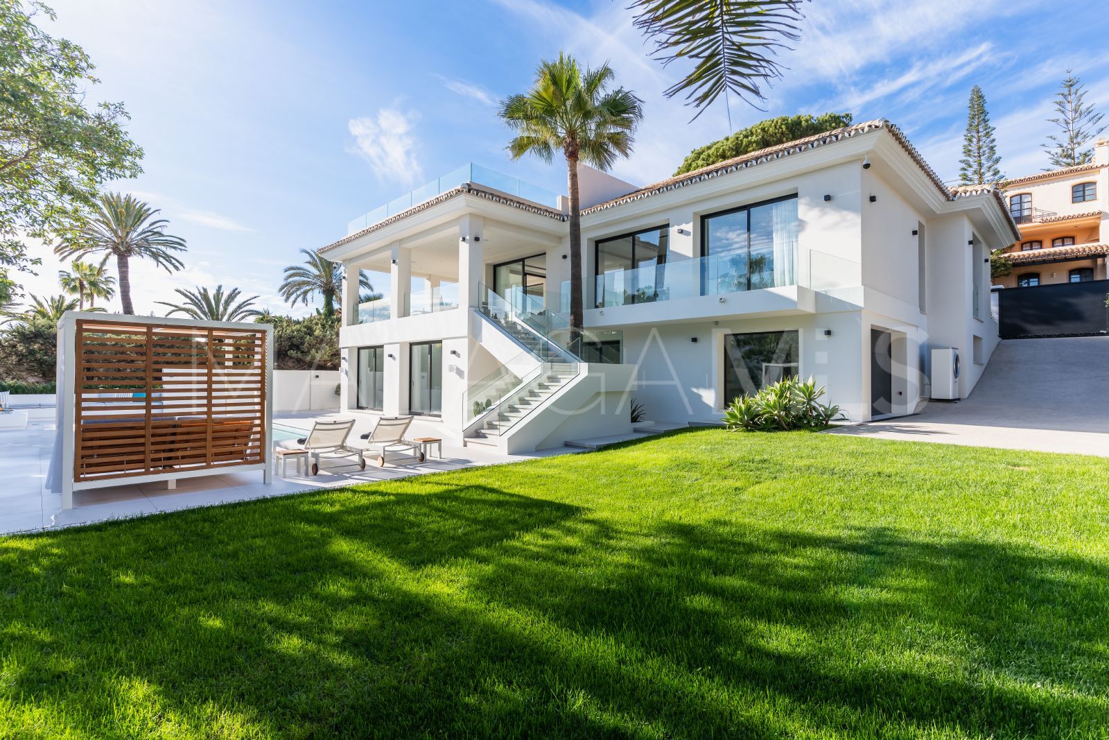 Villa for sale in Marbesa