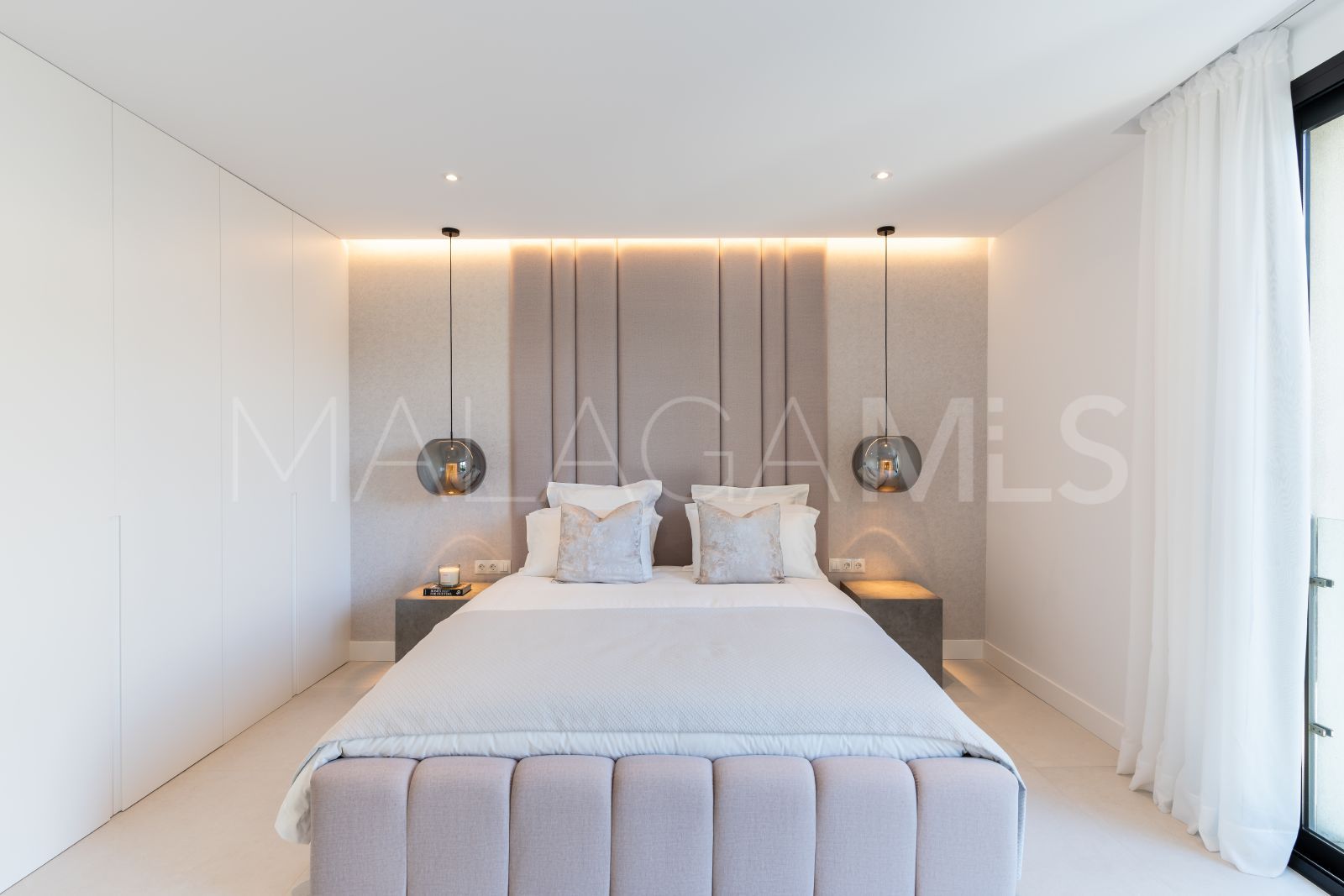 Villa for sale in Marbesa